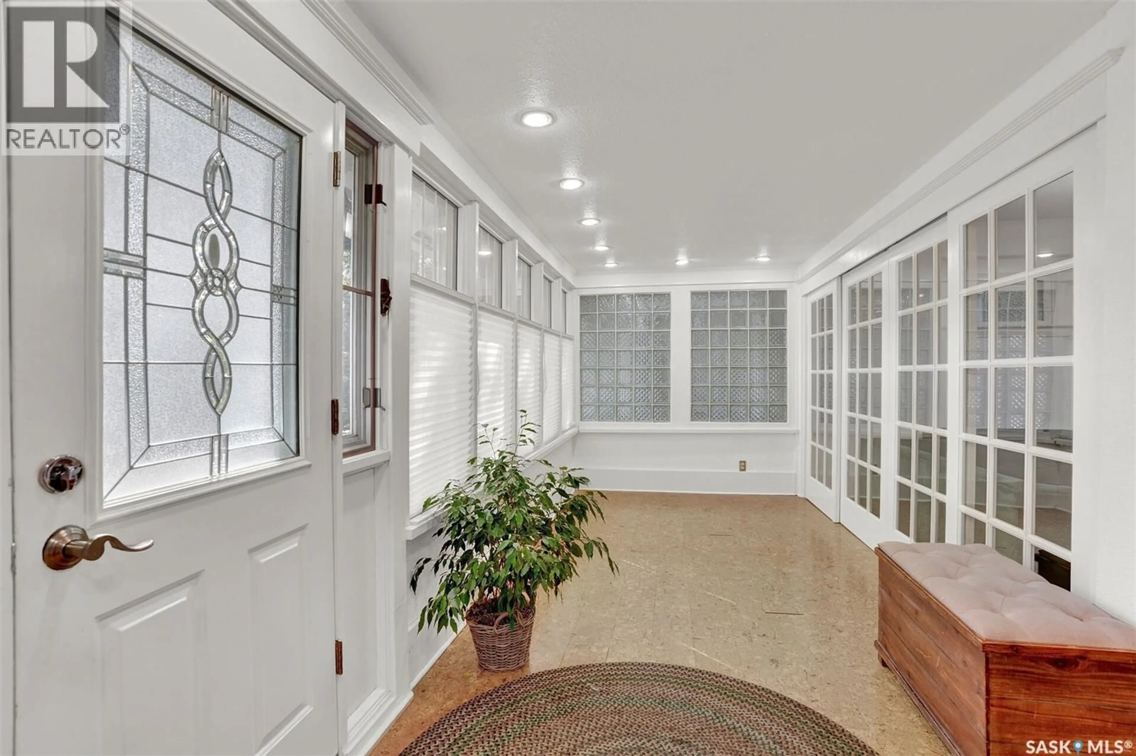 Indoor entryway for 2046 ATHOL STREET, Regina Saskatchewan S4T3E5