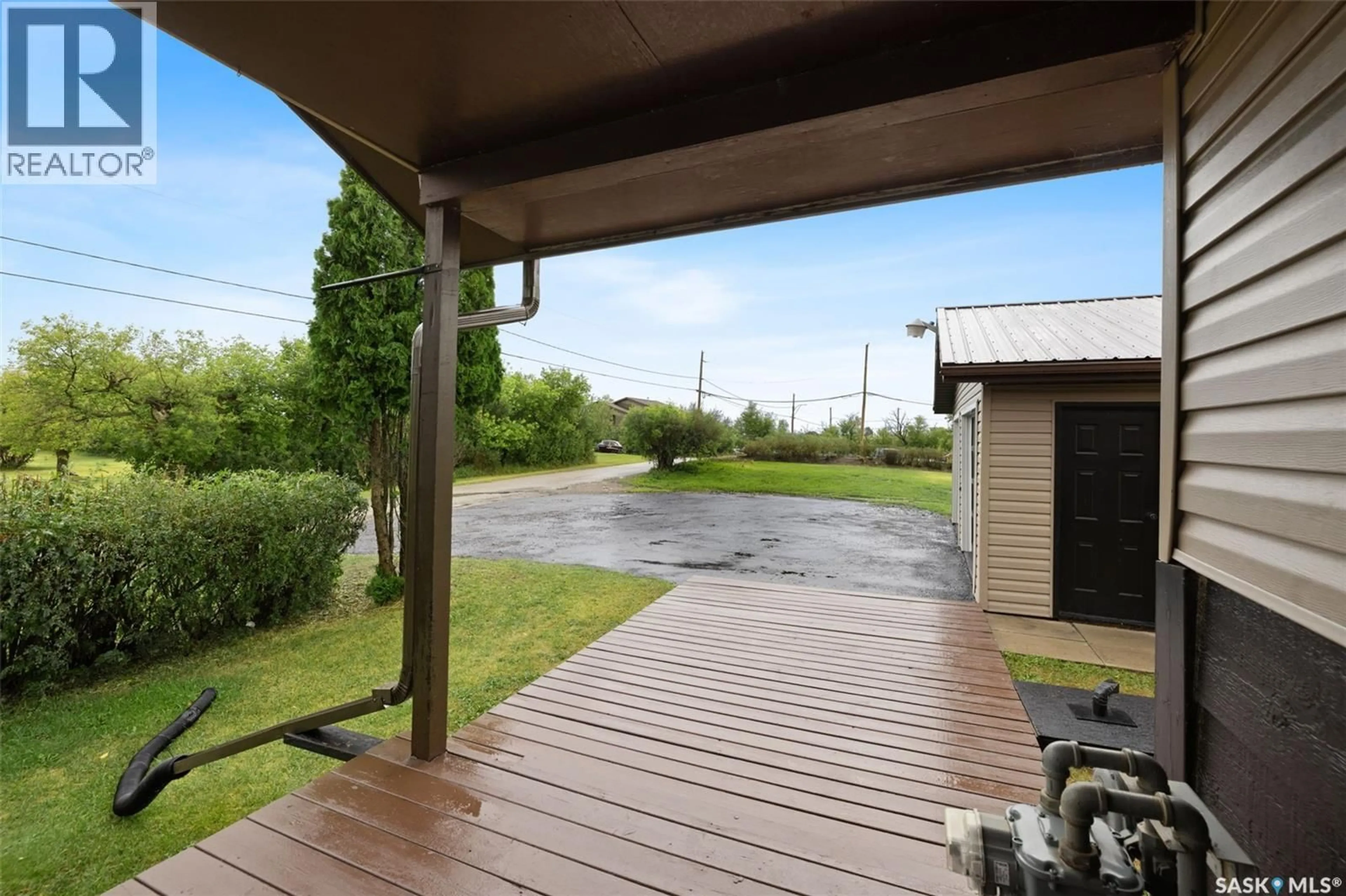 Patio, water/lake/river/ocean view for 511 DANIEL AVENUE, Lemberg Saskatchewan S0A2B0