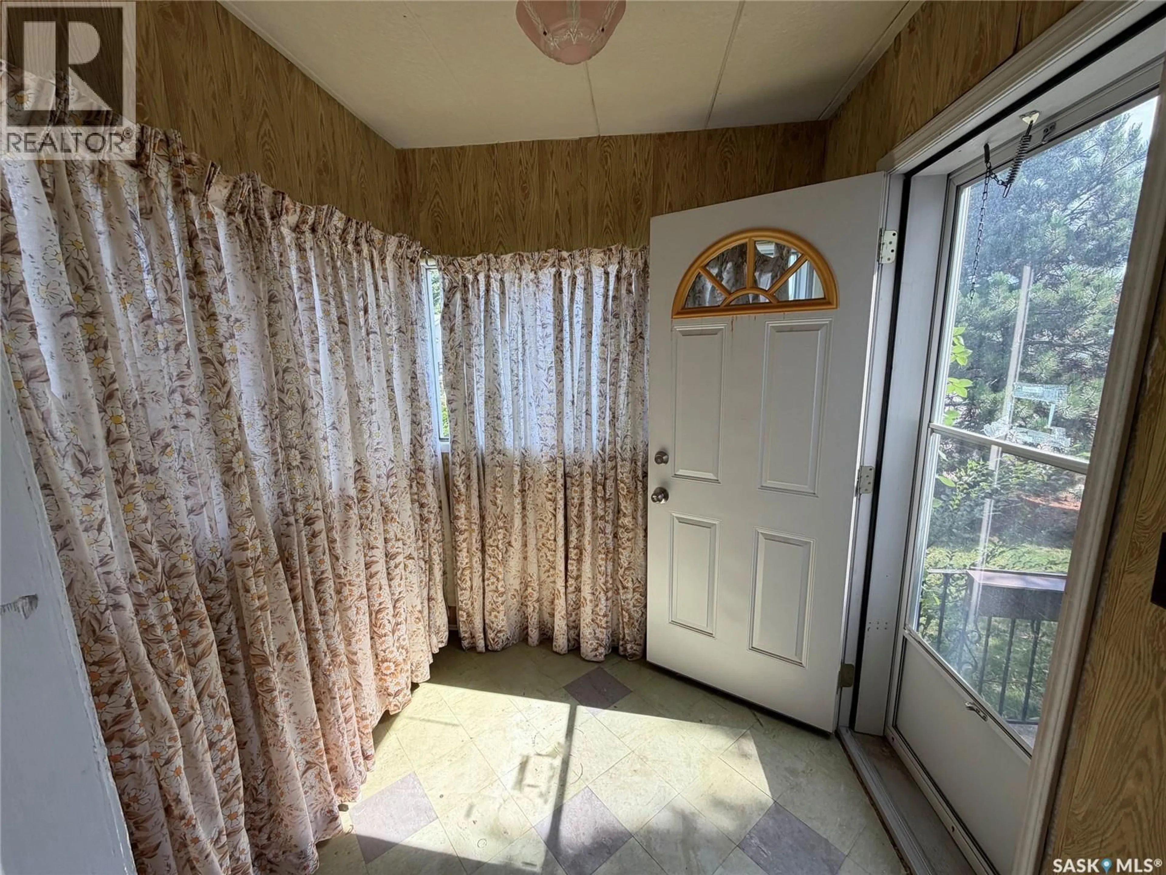 A pic of a room for 1301 107TH STREET, North Battleford Saskatchewan S9A1Z6