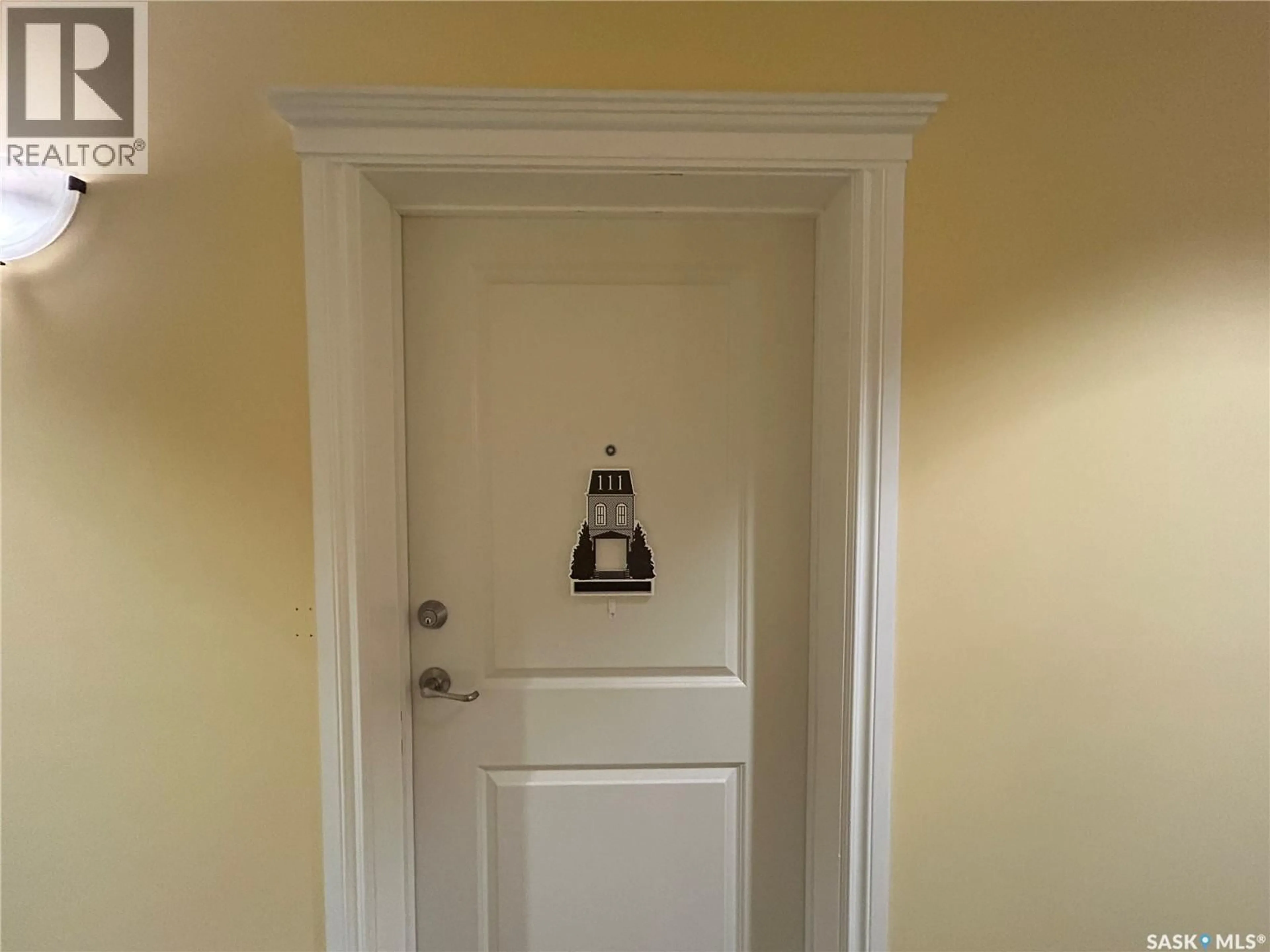 Indoor entryway for 111 601 110TH AVENUE, Tisdale Saskatchewan S0E1T0