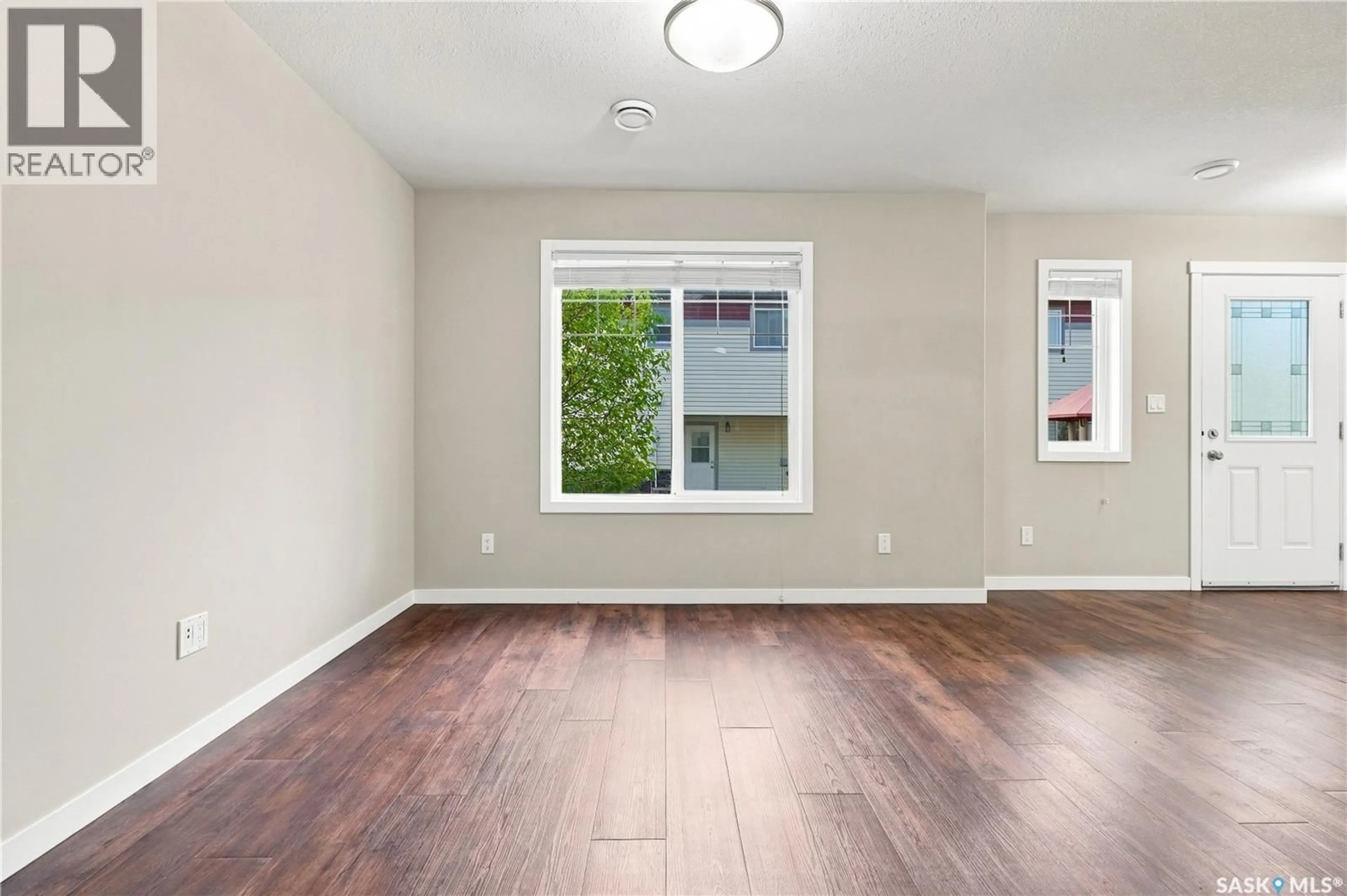 A pic of a room for 402 - 3440 AVONHURST DRIVE, Regina Saskatchewan S4R2E1