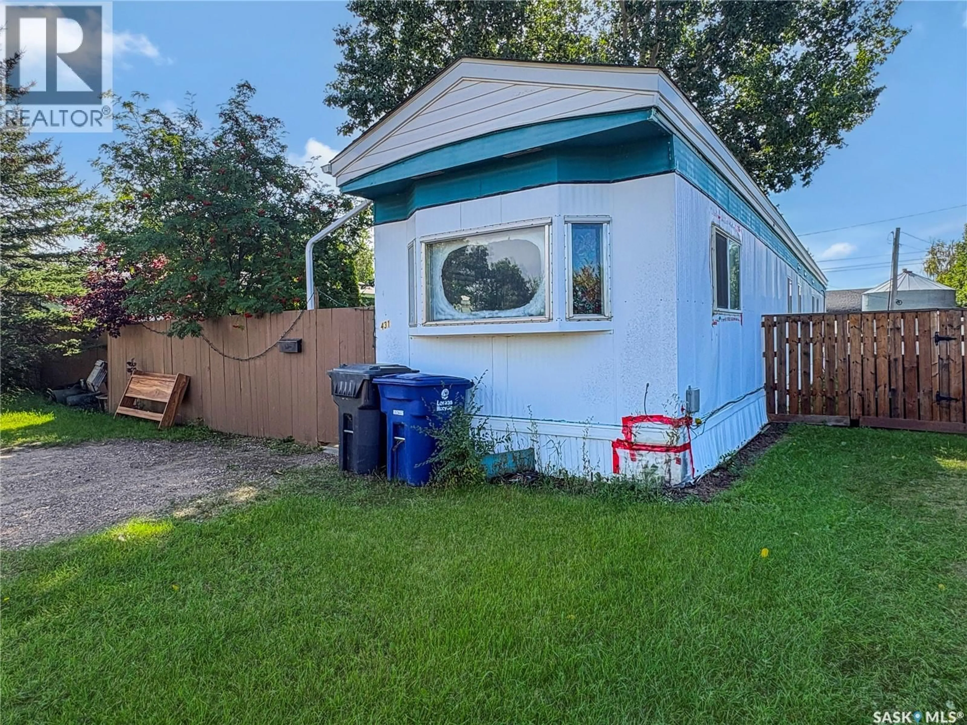 Shed for 431 32ND STREET, Battleford Saskatchewan S0M0E0
