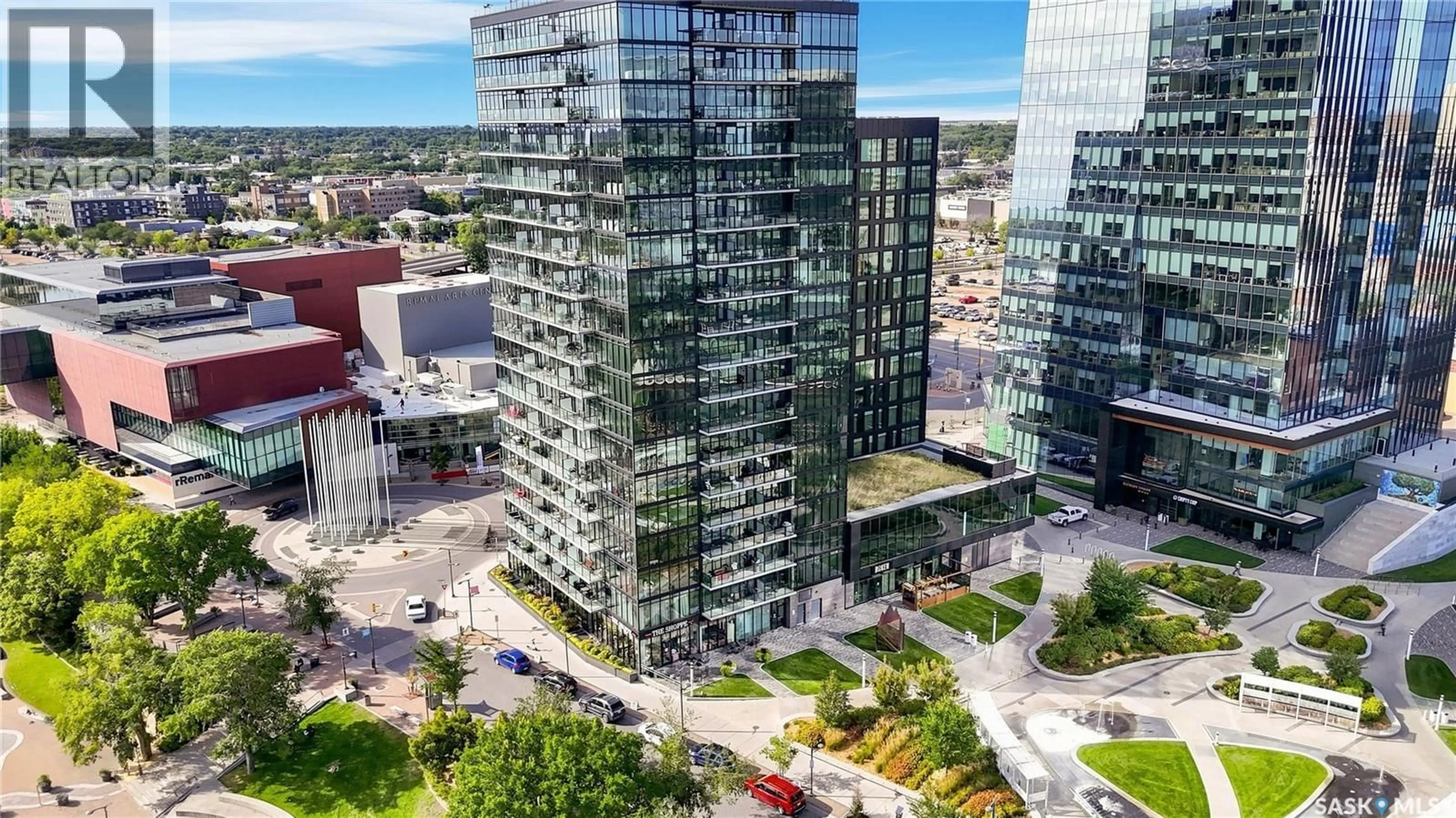 A pic from outside/outdoor area/front of a property/back of a property/a pic from drone, city buildings view from balcony for S - 301 490 2ND AVENUE, Saskatoon Saskatchewan S7K4H5