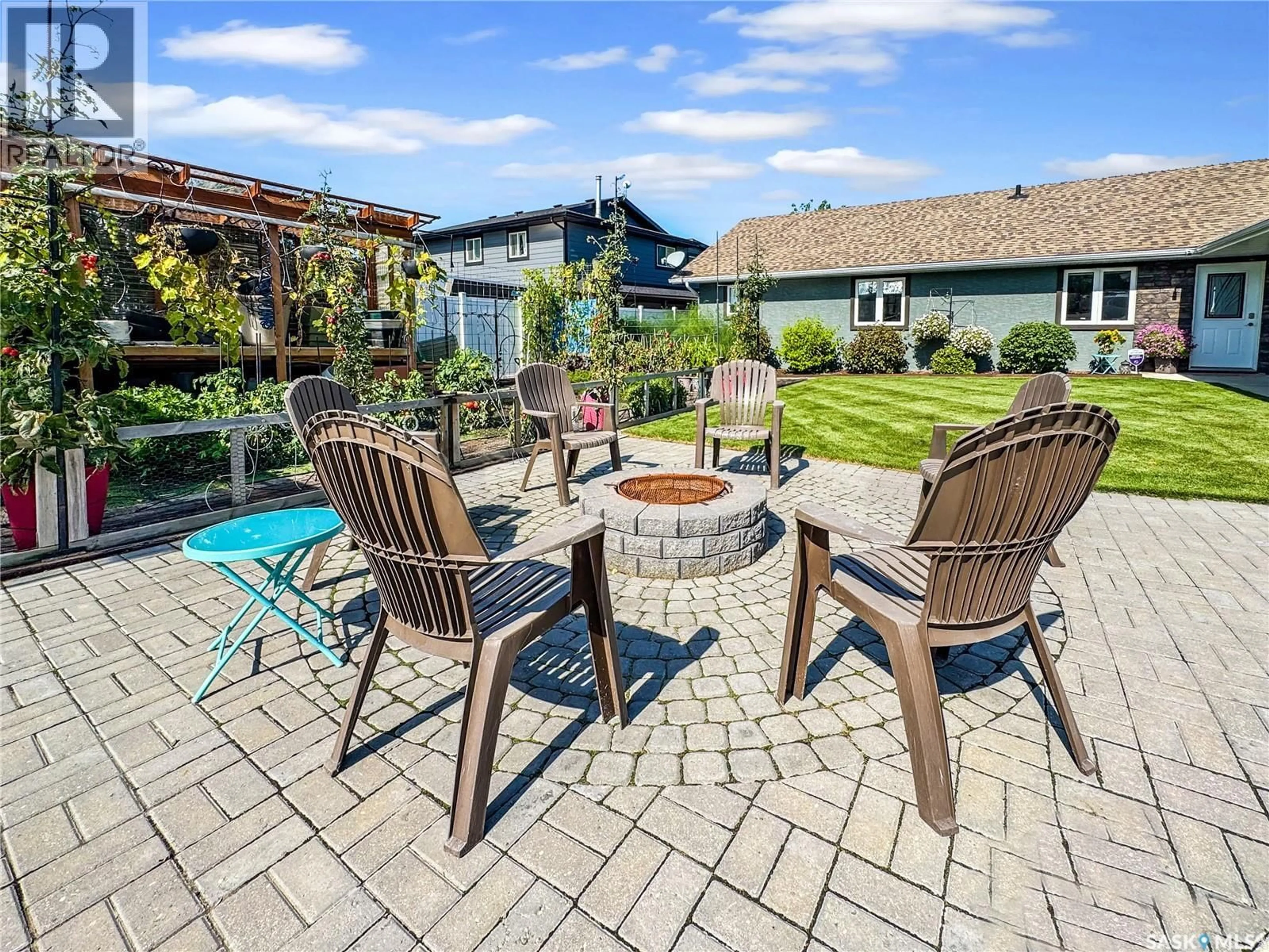 Patio, unknown for 21 ELDRIDGE DRIVE, Murray Lake Saskatchewan S0M1X0