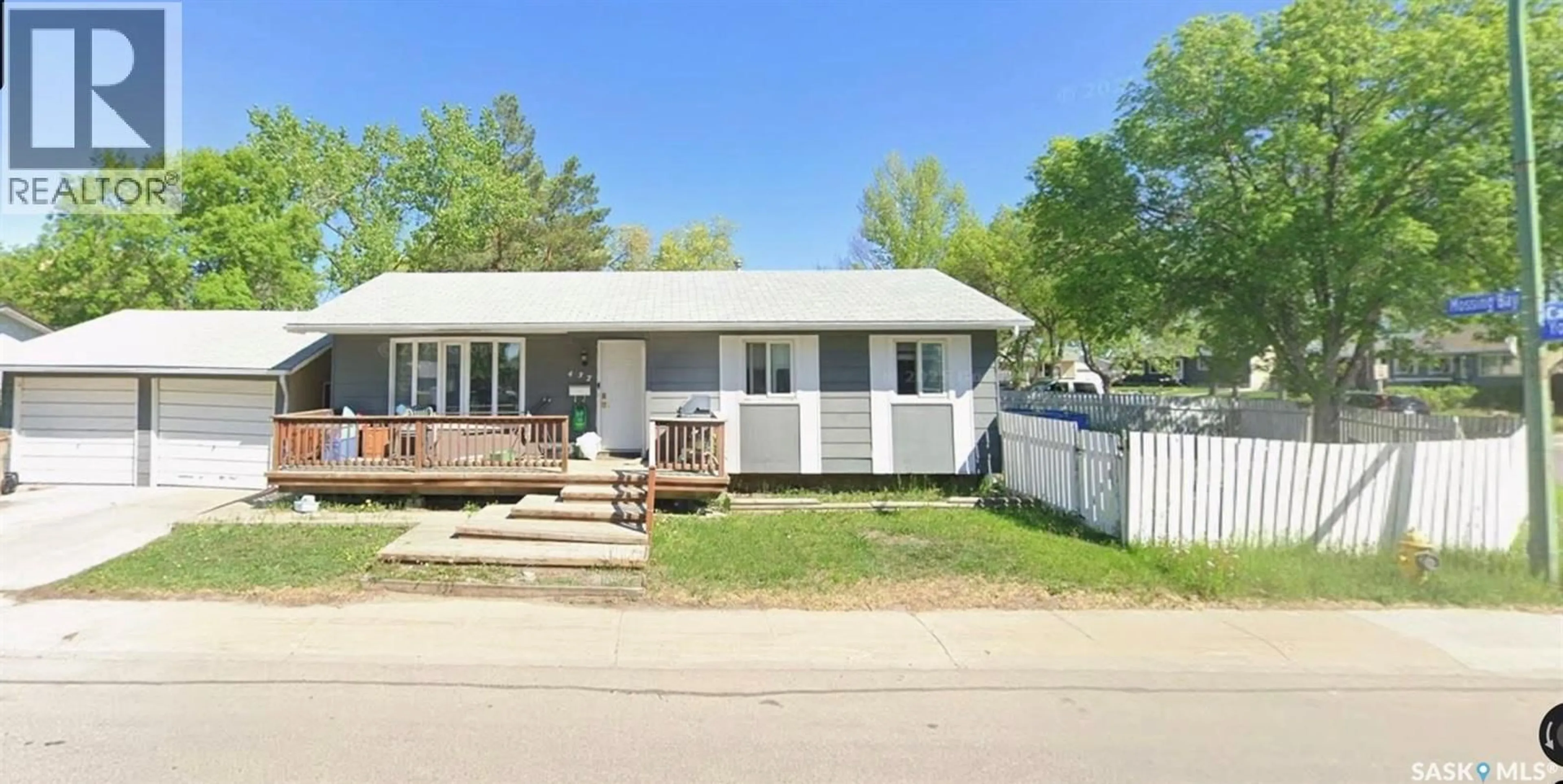 Home with vinyl exterior material, street for 432 CAVENDISH STREET, Regina Saskatchewan S4N4K4