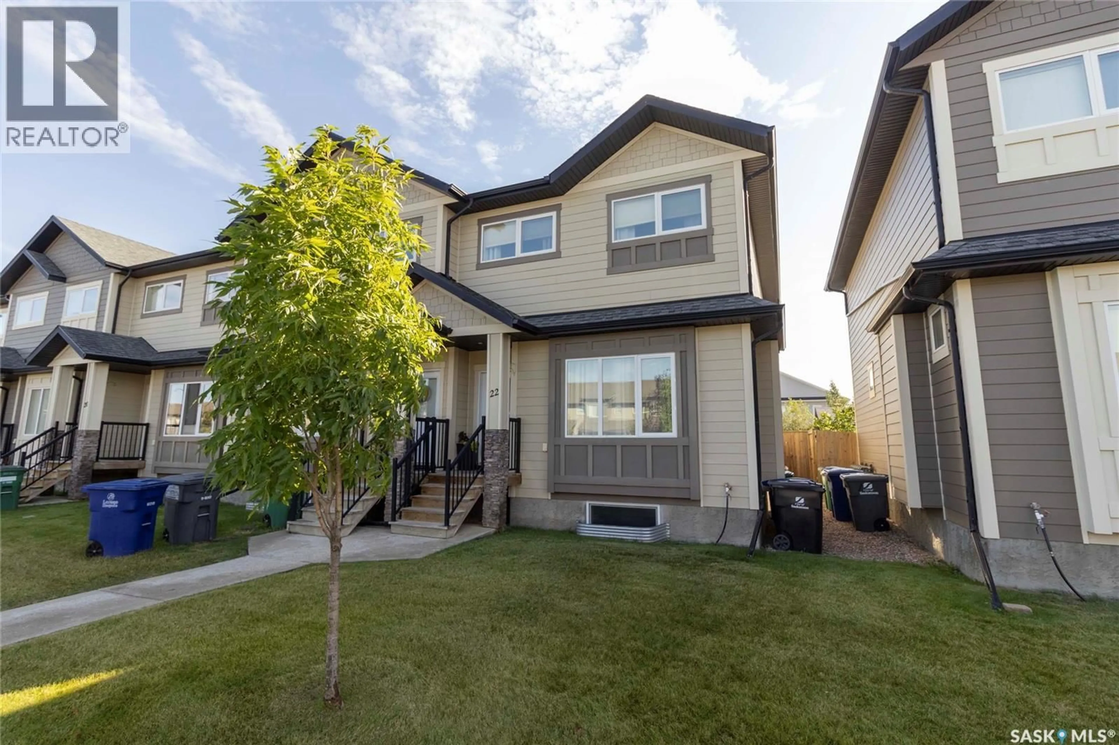 Home with vinyl exterior material, street for N - 22 111 ROSEWOOD GATE, Saskatoon Saskatchewan S7V0E5