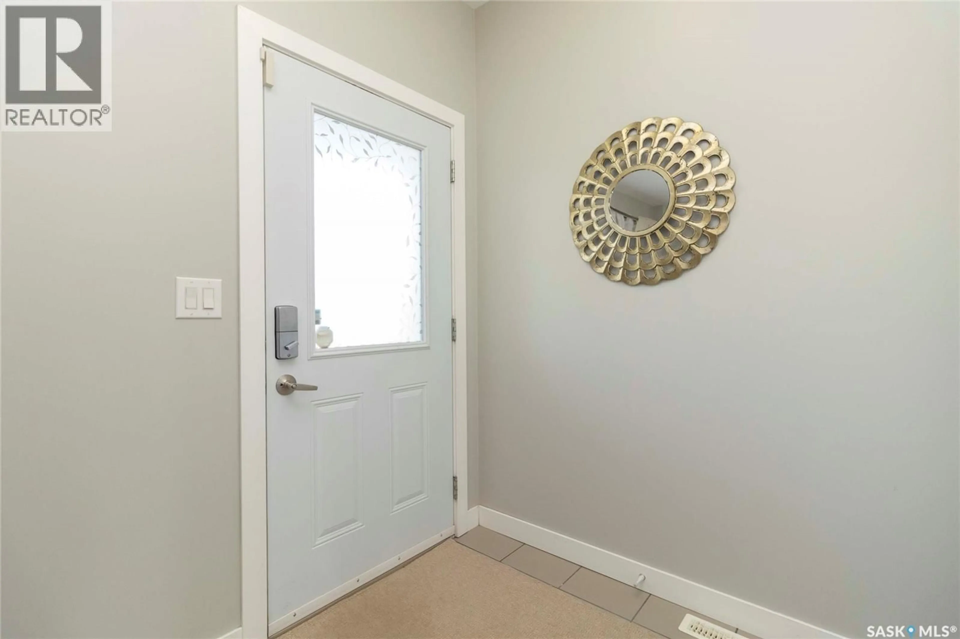 Indoor entryway for N - 22 111 ROSEWOOD GATE, Saskatoon Saskatchewan S7V0E5