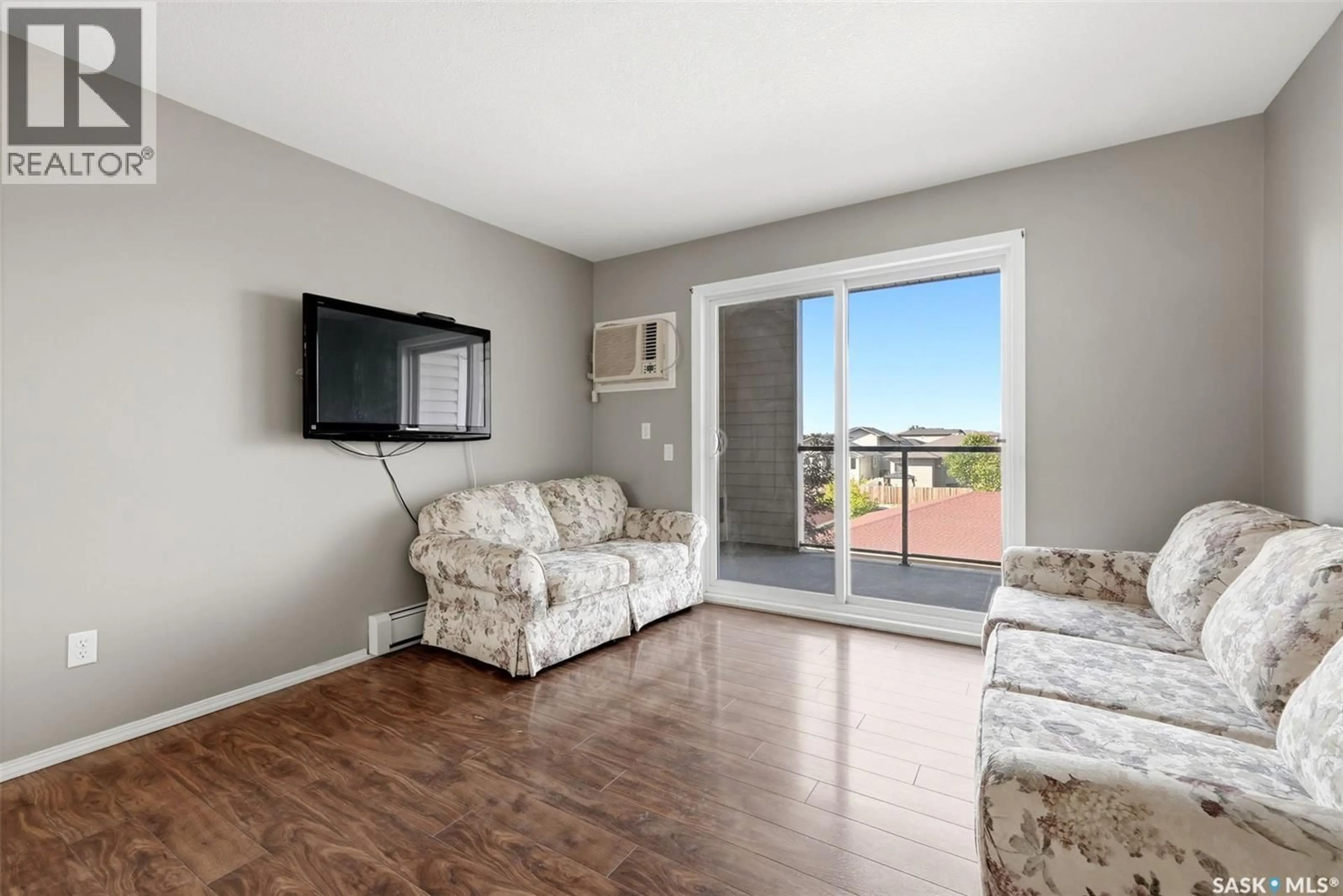 Living room with furniture, unknown for 309 E 1300 STOCKTON STREET, Regina Saskatchewan S4X0G1