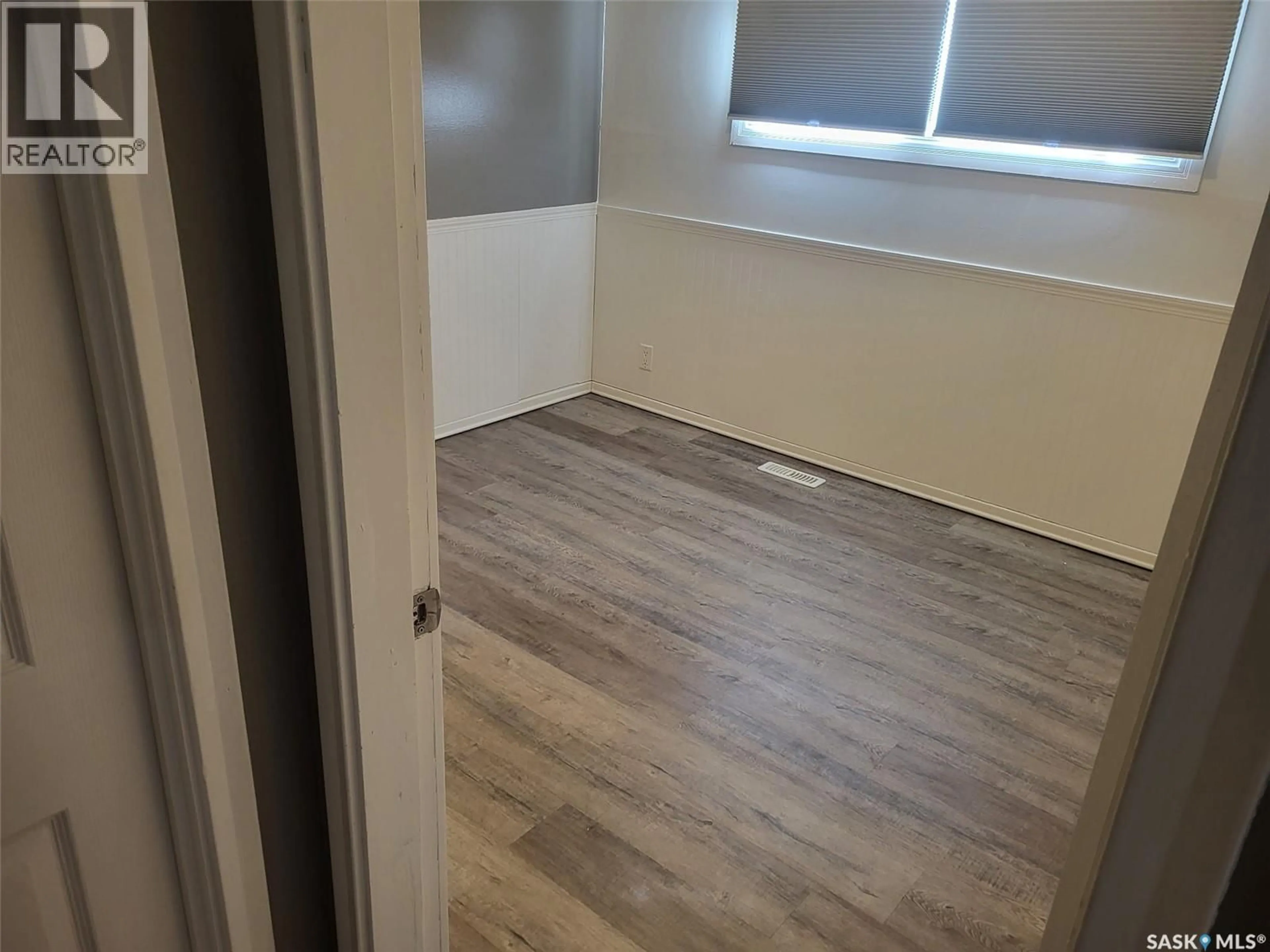 A pic of a room for 114 ROTHWELL CRESCENT, Regina Saskatchewan S4N1R6