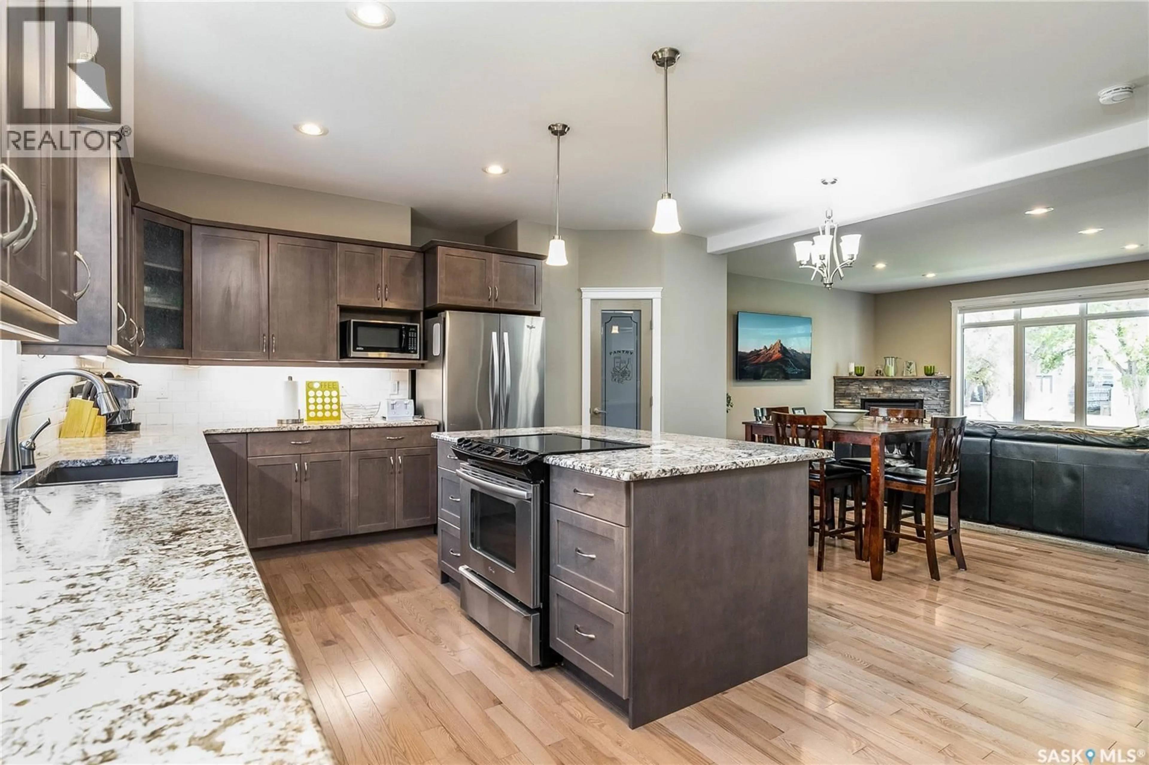 Open concept kitchen, unknown for 1412 MAIN STREET, Saskatoon Saskatchewan S7H0L6
