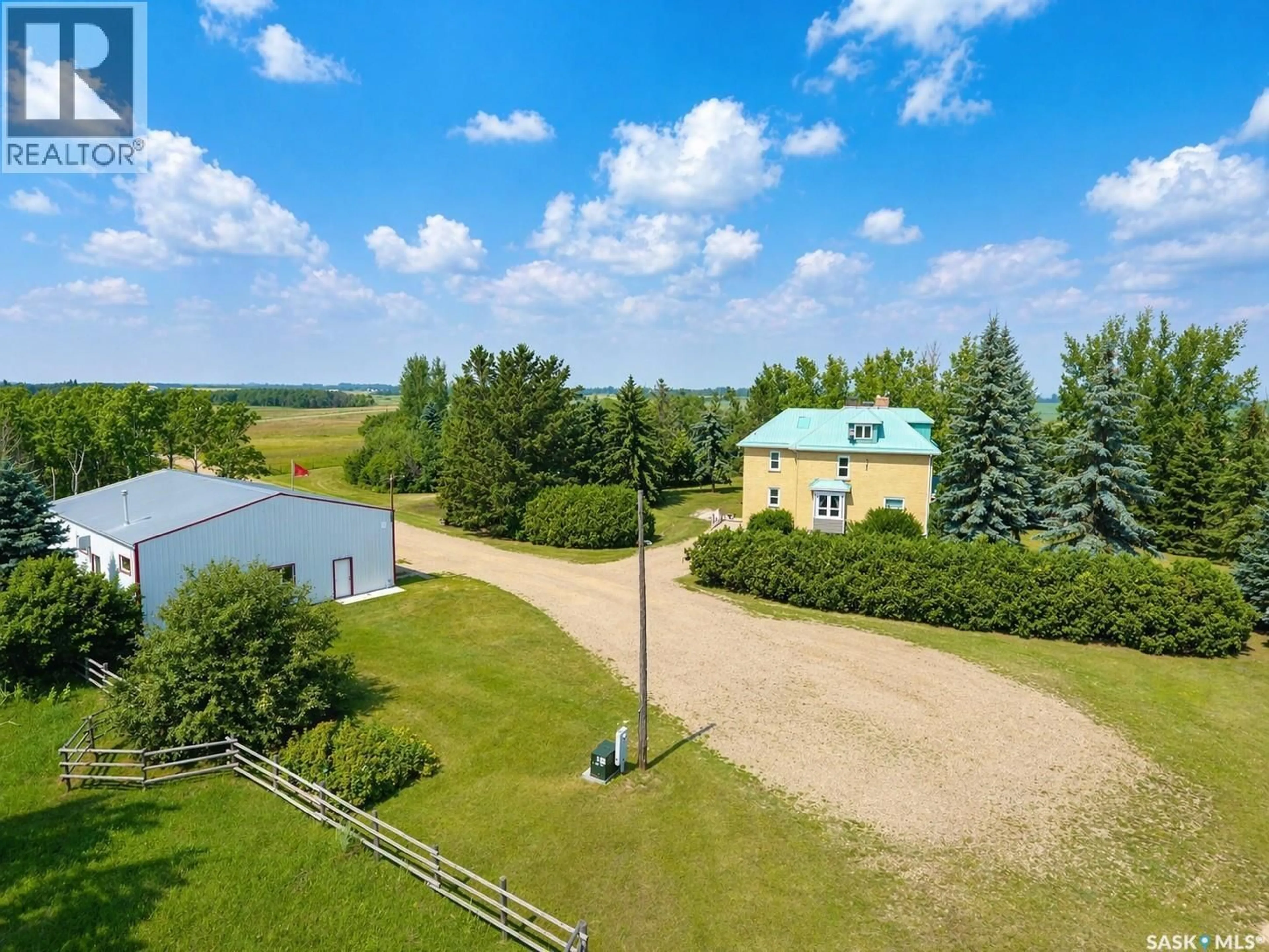 A pic from outside/outdoor area/front of a property/back of a property/a pic from drone, unknown for THORSON PROPERTY, South Qu'Appelle Rm No. 157 Saskatchewan S0G4A0