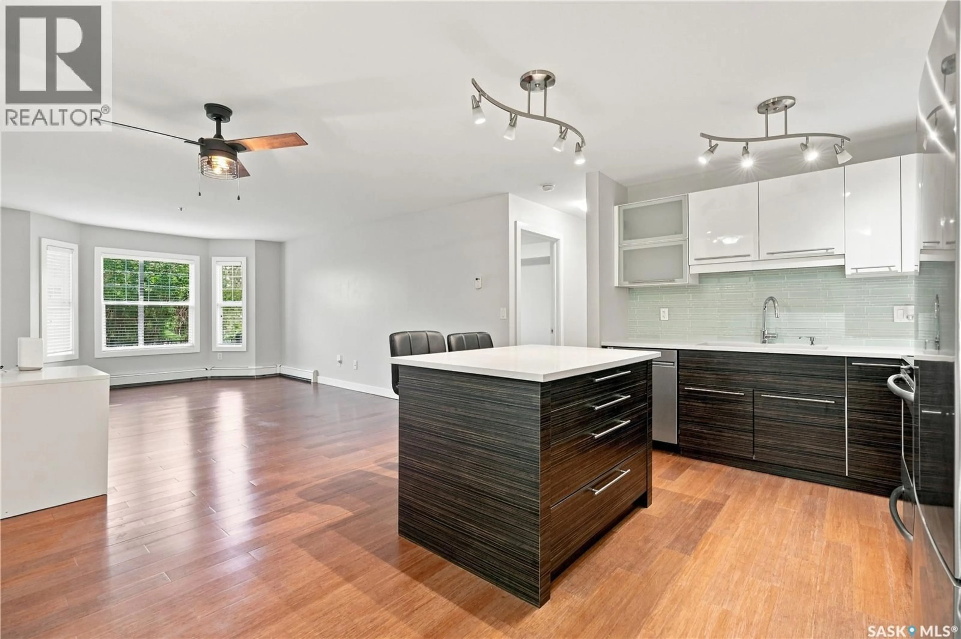 Open concept kitchen, unknown for 104B HUNTER ROAD, Saskatoon Saskatchewan S7T0J9
