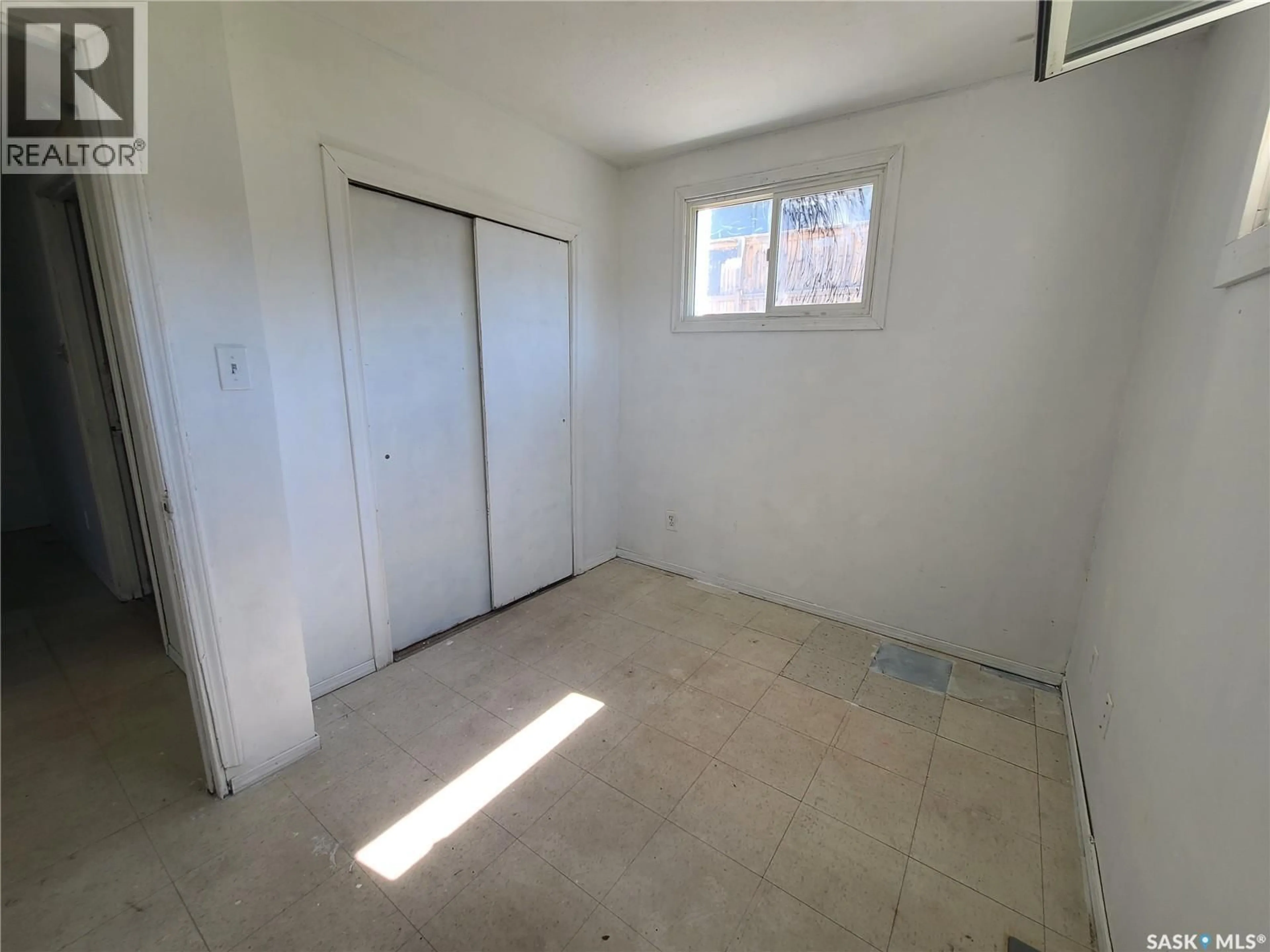 A pic of a room for 130 26TH STREET, Prince Albert Saskatchewan S6V4P9