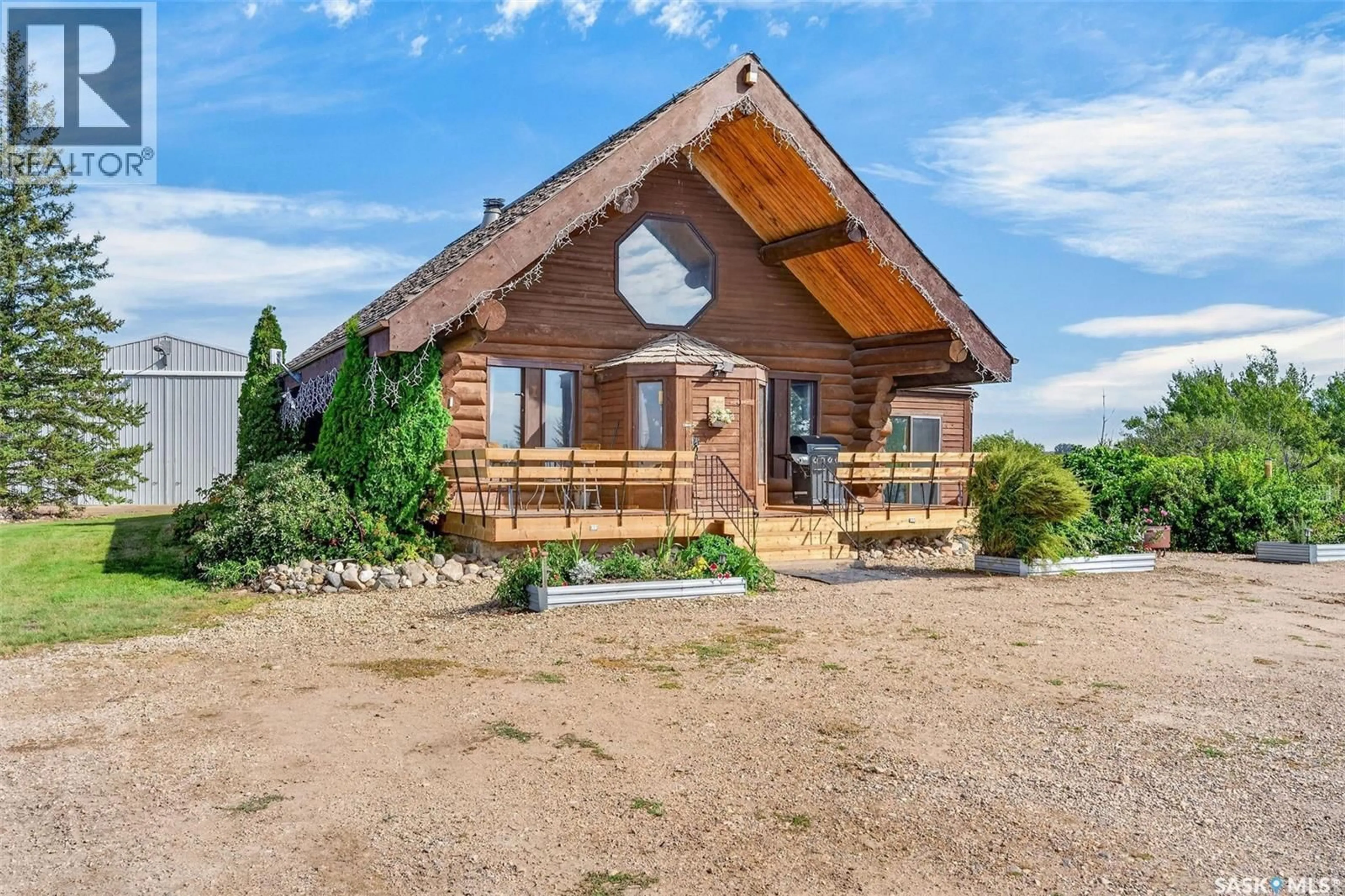 A pic from outside/outdoor area/front of a property/back of a property/a pic from drone, unknown for BOWMAN ACREAGE, Humboldt Rm No. 370 Saskatchewan S0K2A0