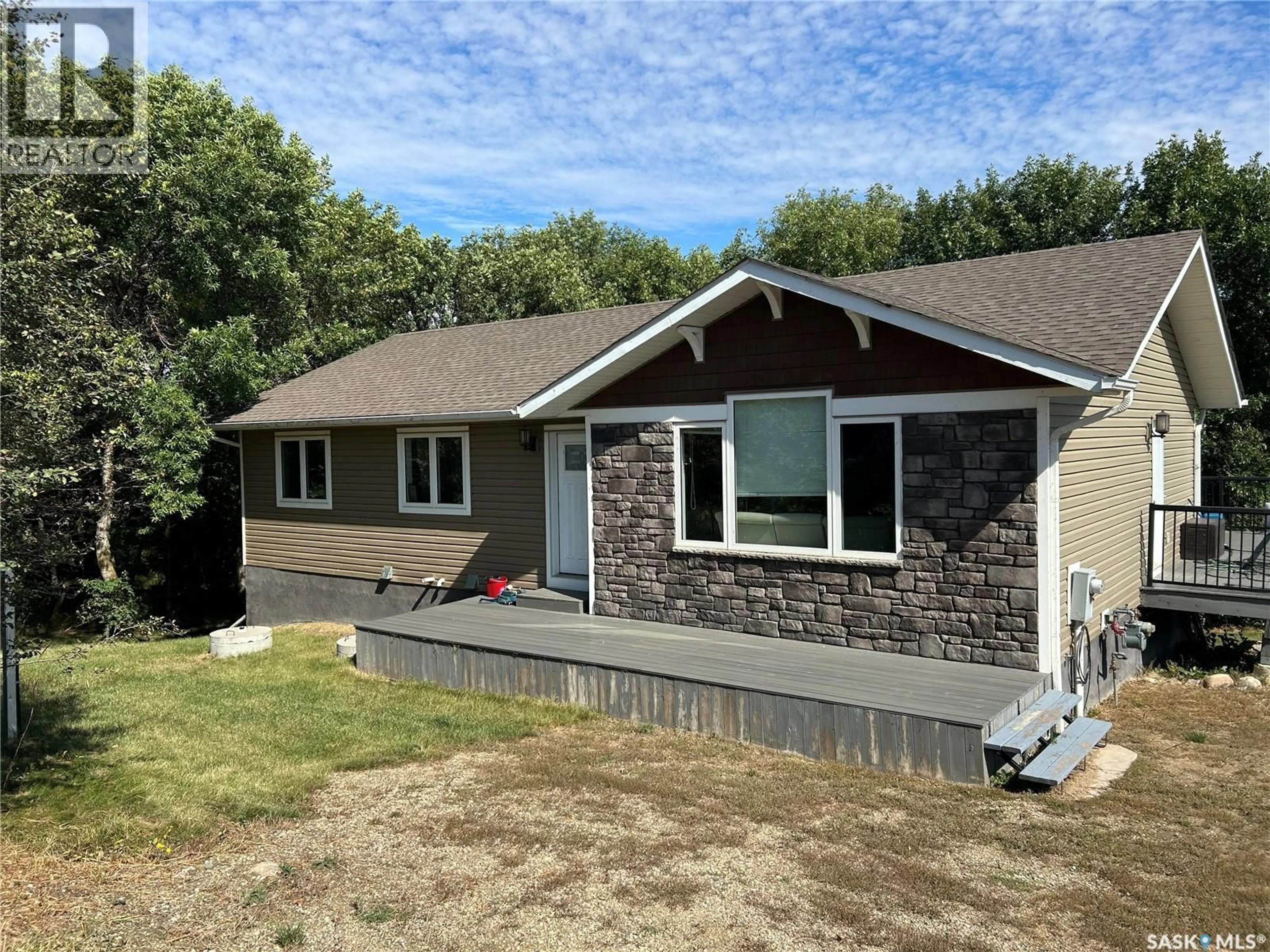 Home with vinyl exterior material, unknown for 1260 TATANKA DRIVE, Buffalo Pound Lake Saskatchewan S6H5G1
