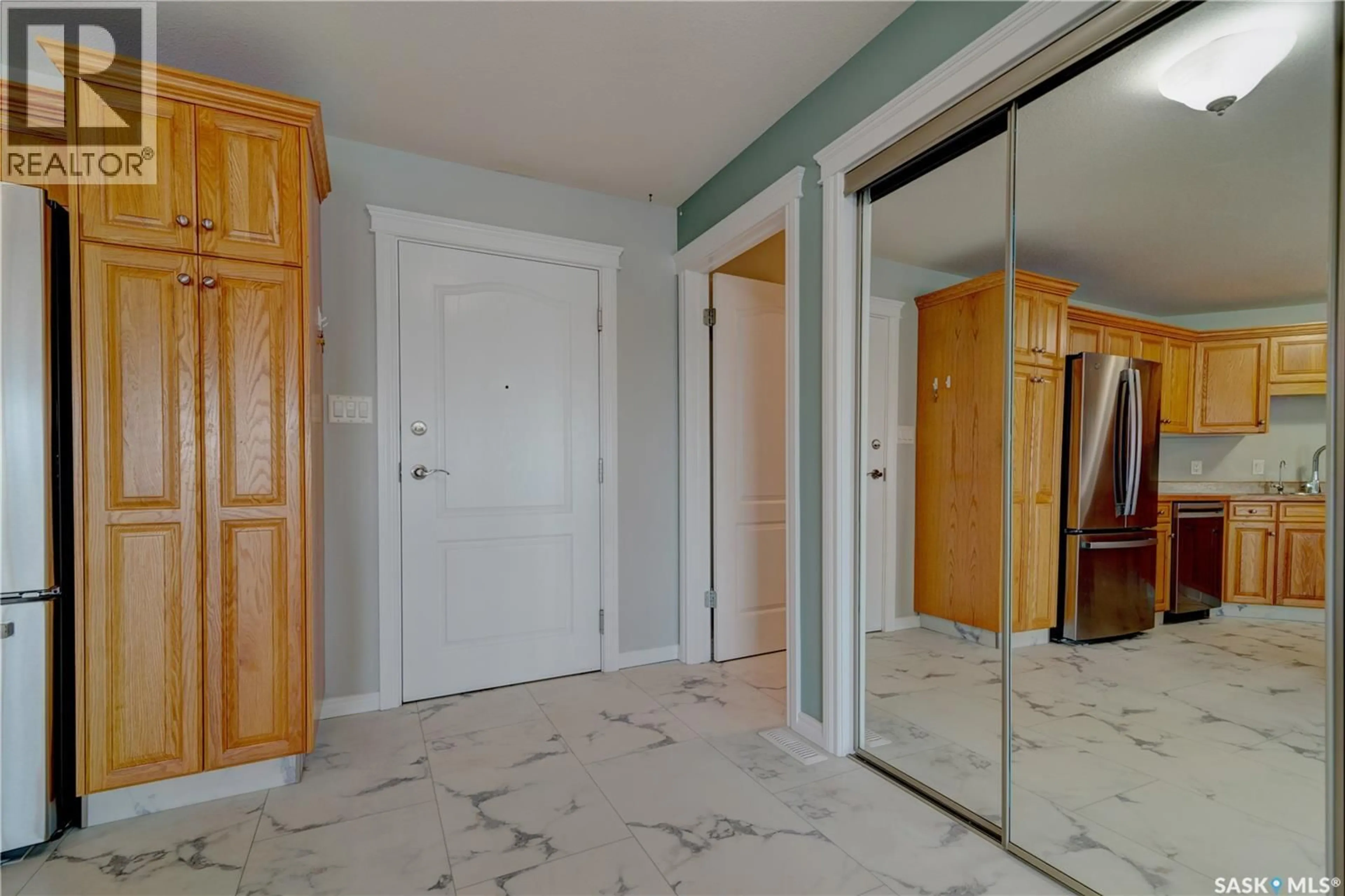 Indoor entryway for #312 - 2909 ARENS ROAD, Regina Saskatchewan S4V3A8