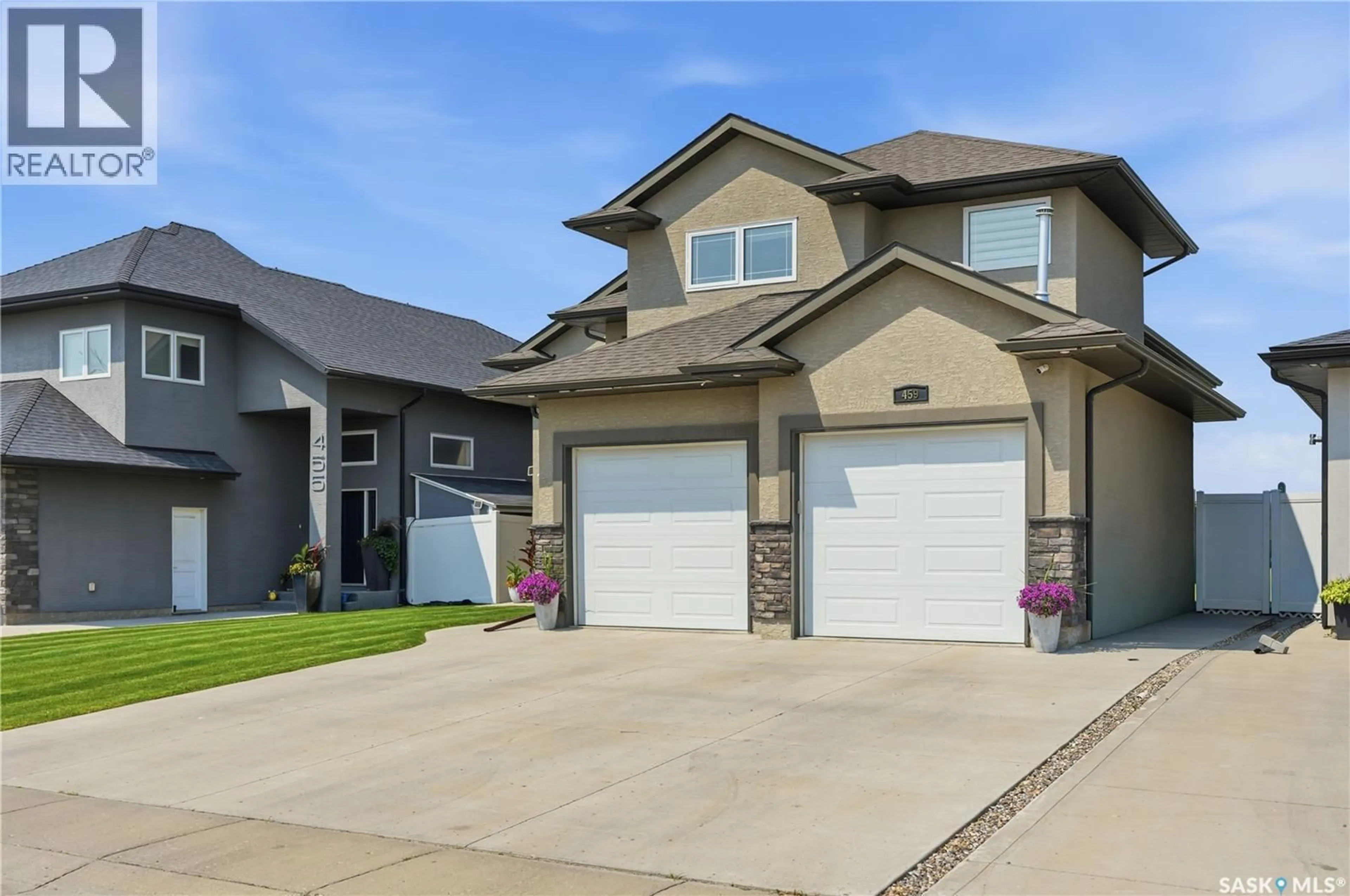 Home with vinyl exterior material, street for 459 MAHABIR CRESCENT, Saskatoon Saskatchewan S7W0J7