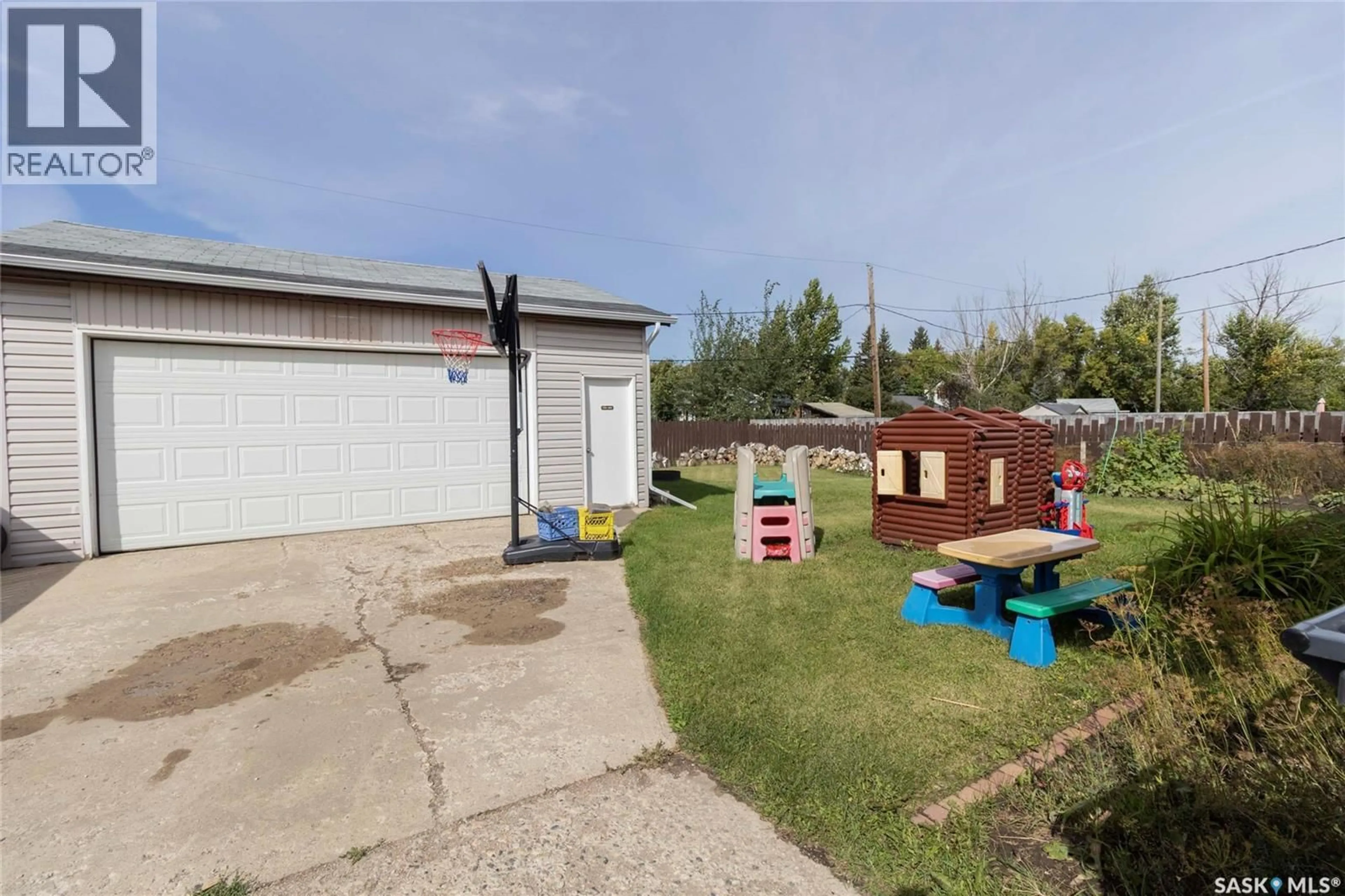 A pic from outside/outdoor area/front of a property/back of a property/a pic from drone, street for 660 CORY STREET, Asquith Saskatchewan S0K0J0
