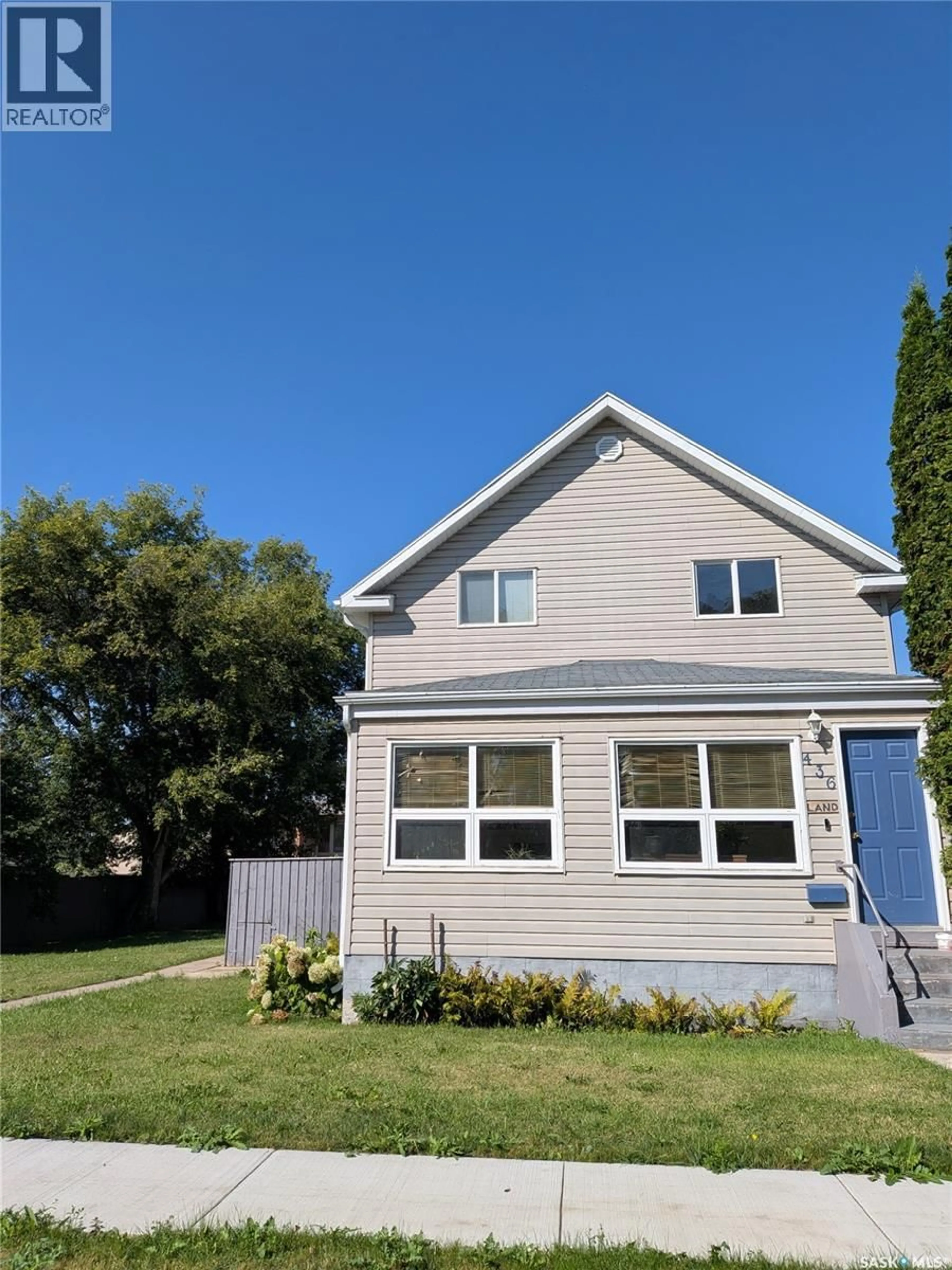 Home with vinyl exterior material, street for 436 12TH STREET, Prince Albert Saskatchewan S6V3B8