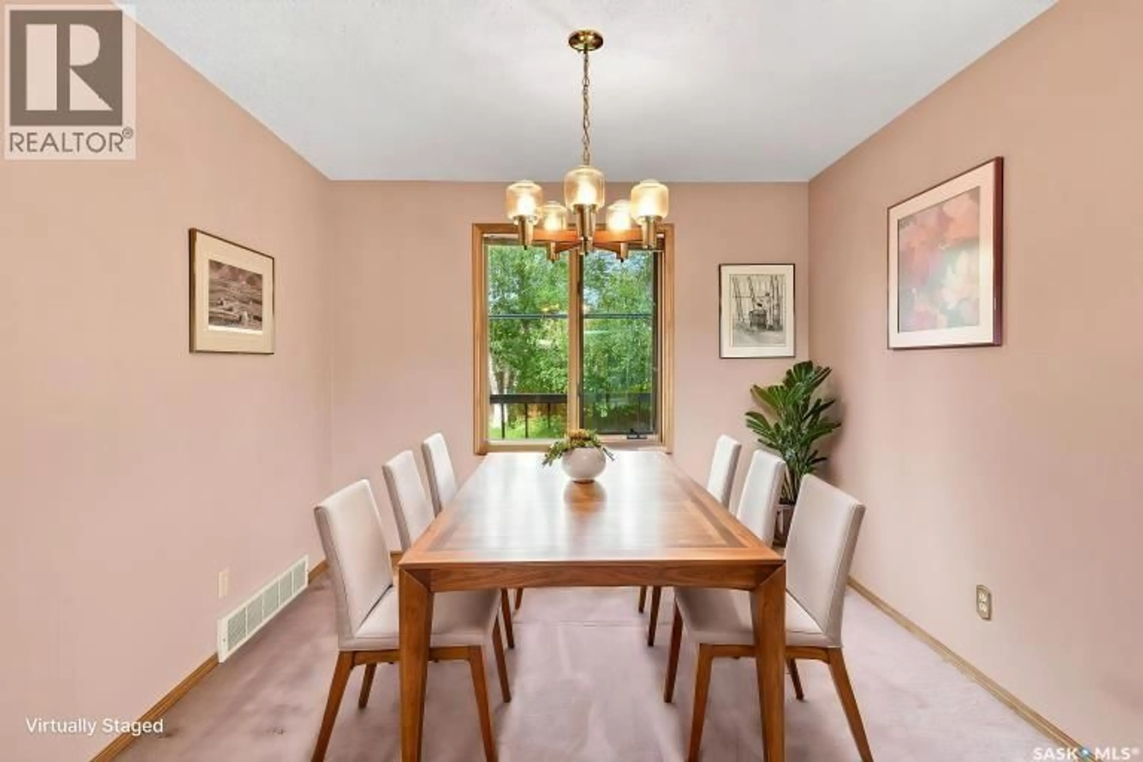 Dining room, wood/laminate floor for 333 REID ROAD, Saskatoon Saskatchewan S7N3J8