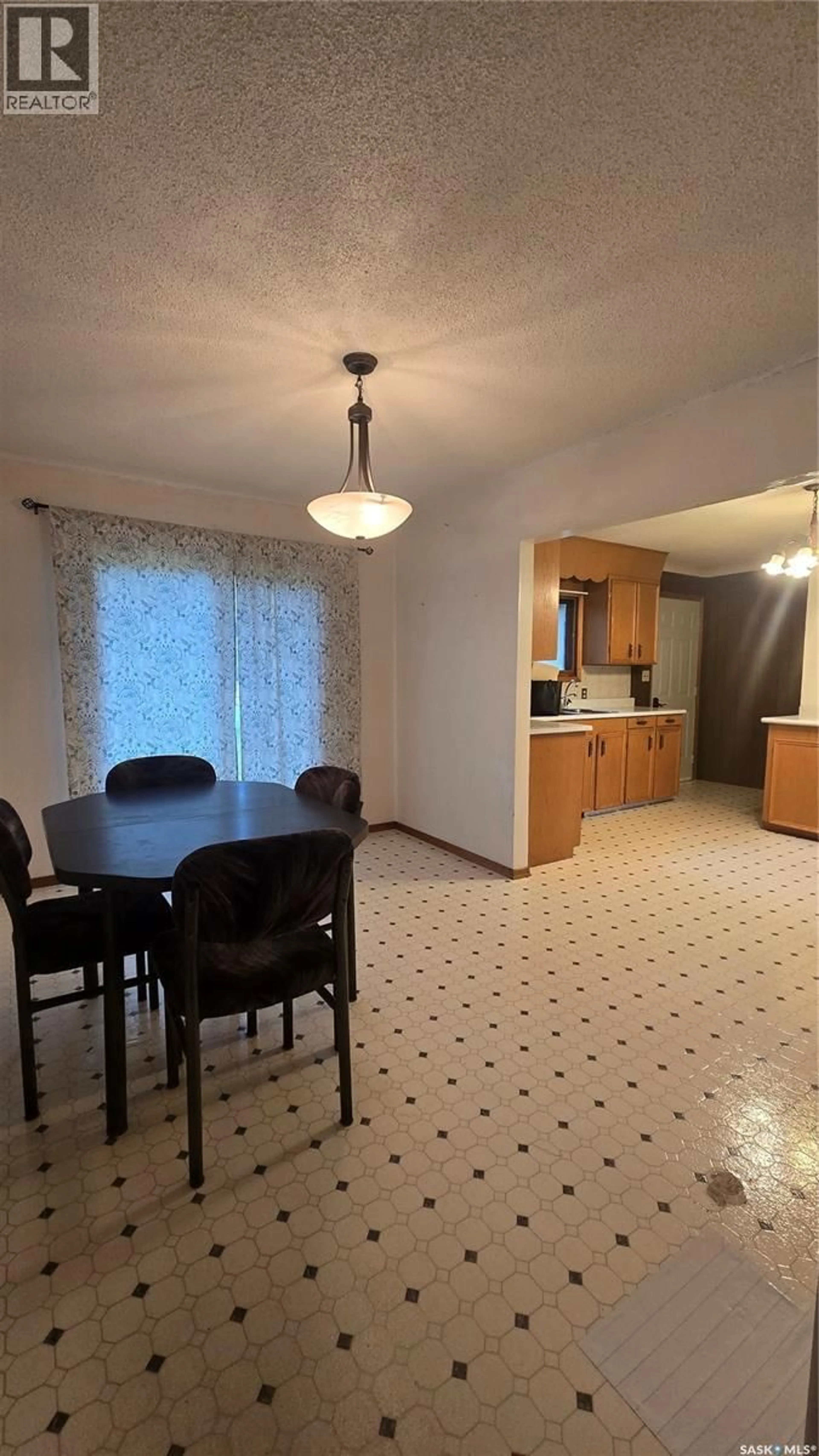 Dining room, unknown for 316 MURRAY STREET, Oxbow Saskatchewan S0C2B0