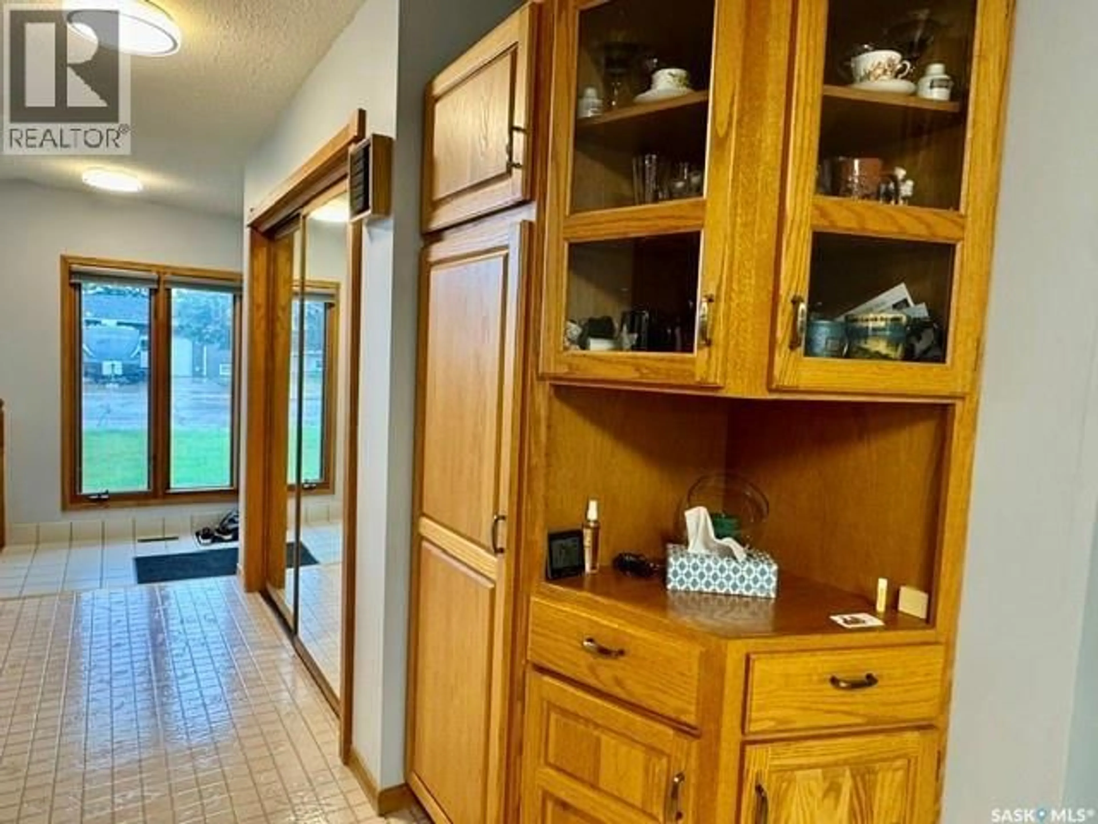 Indoor entryway for 22 SWAIN CRESCENT, Humboldt Saskatchewan S0K2A0
