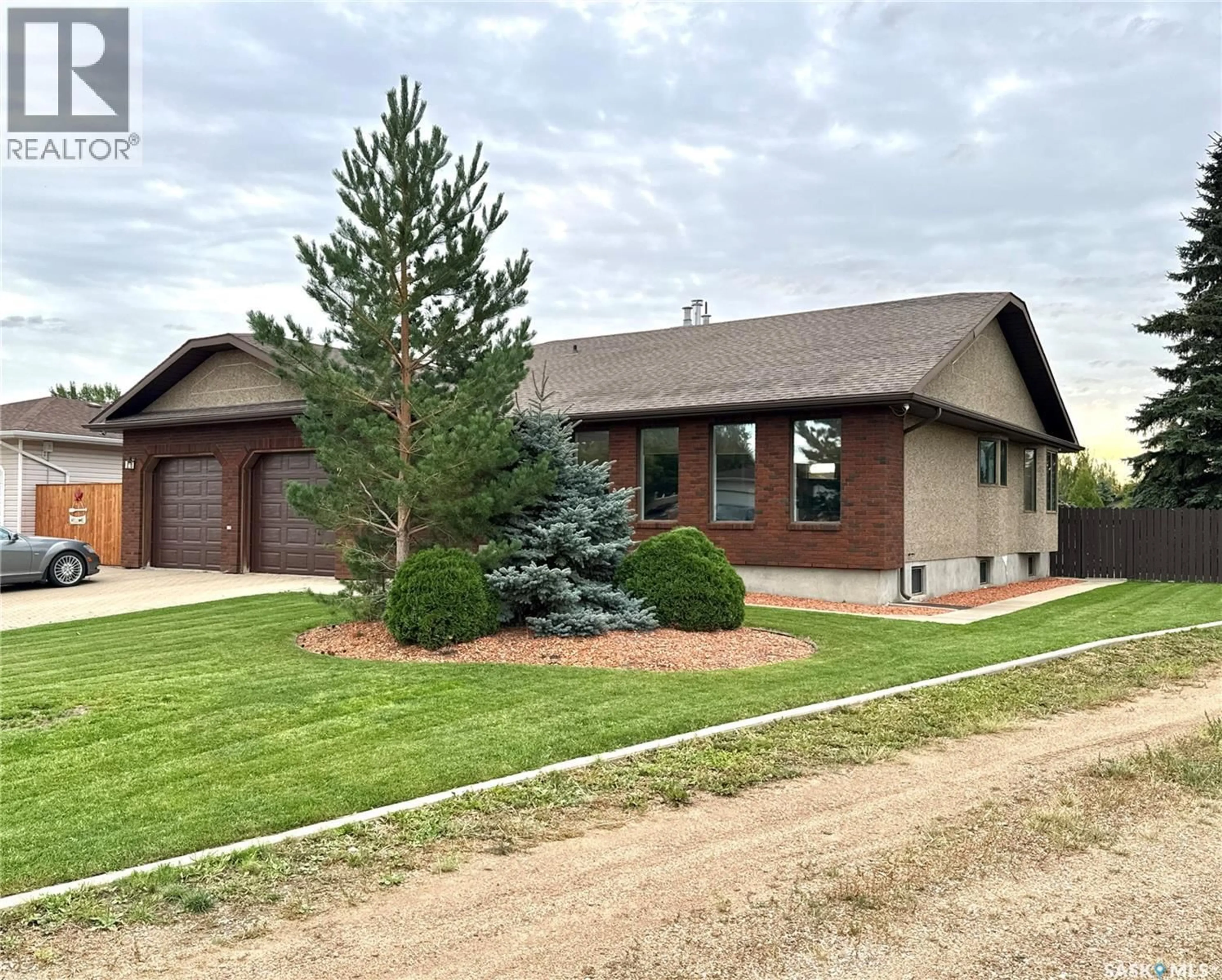 Unknown for 2502 BLUE JAY CRESCENT, North Battleford Saskatchewan S9A3Z3