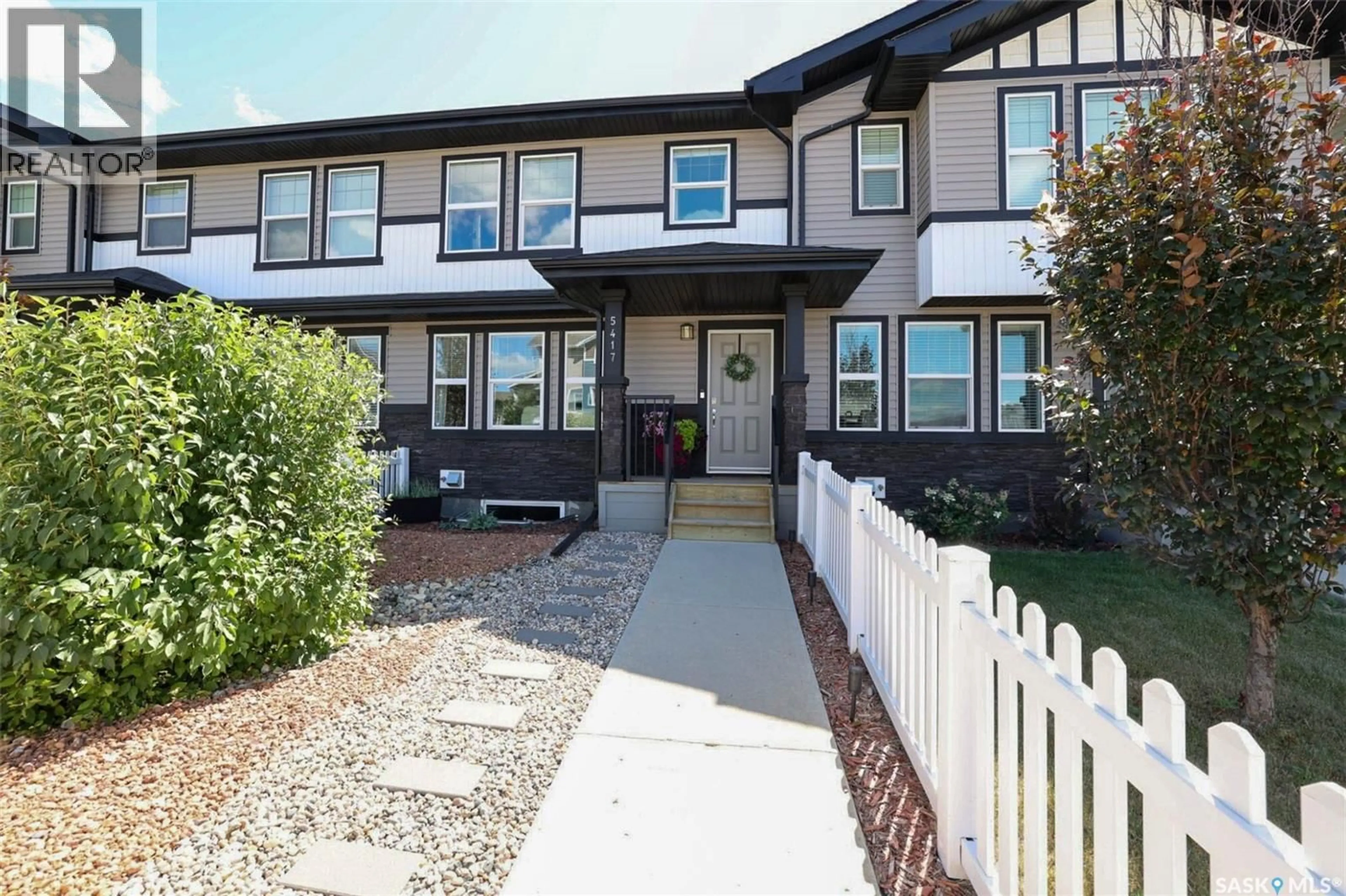 Home with vinyl exterior material, street for E - 5417 GREEN BROOKS WAY, Regina Saskatchewan S4V3M4