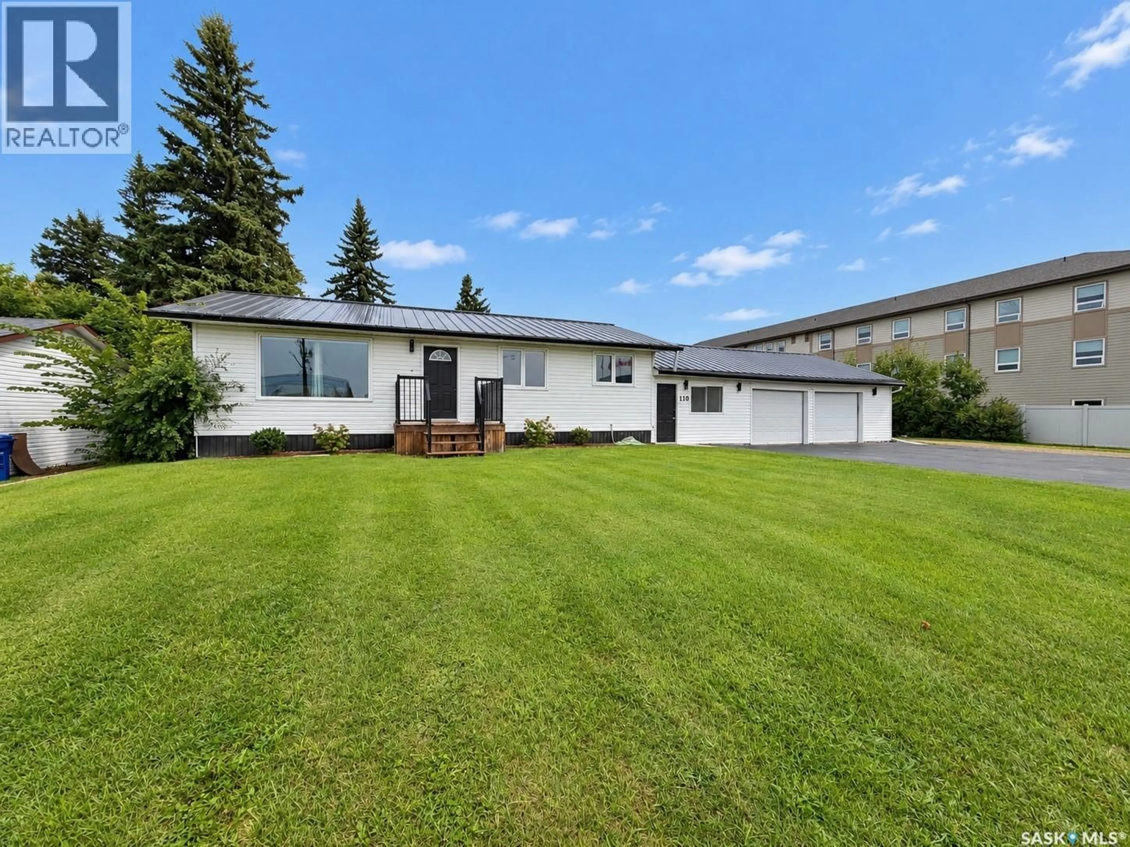 A pic from outside/outdoor area/front of a property/back of a property/a pic from drone, unknown for 110 WRIGHT ROAD, Moosomin Saskatchewan S0G3N0