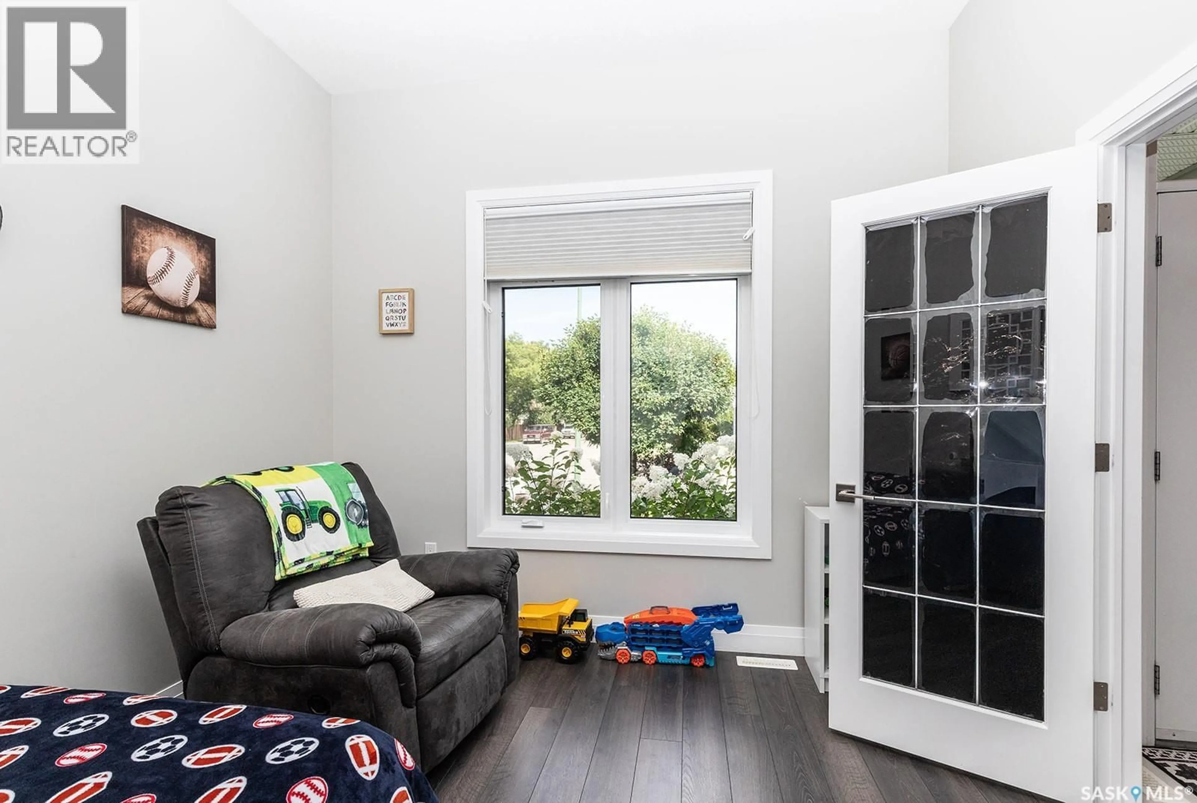 Unknown for 355 COPPERMINE CRESCENT, Saskatoon Saskatchewan S7K4L5