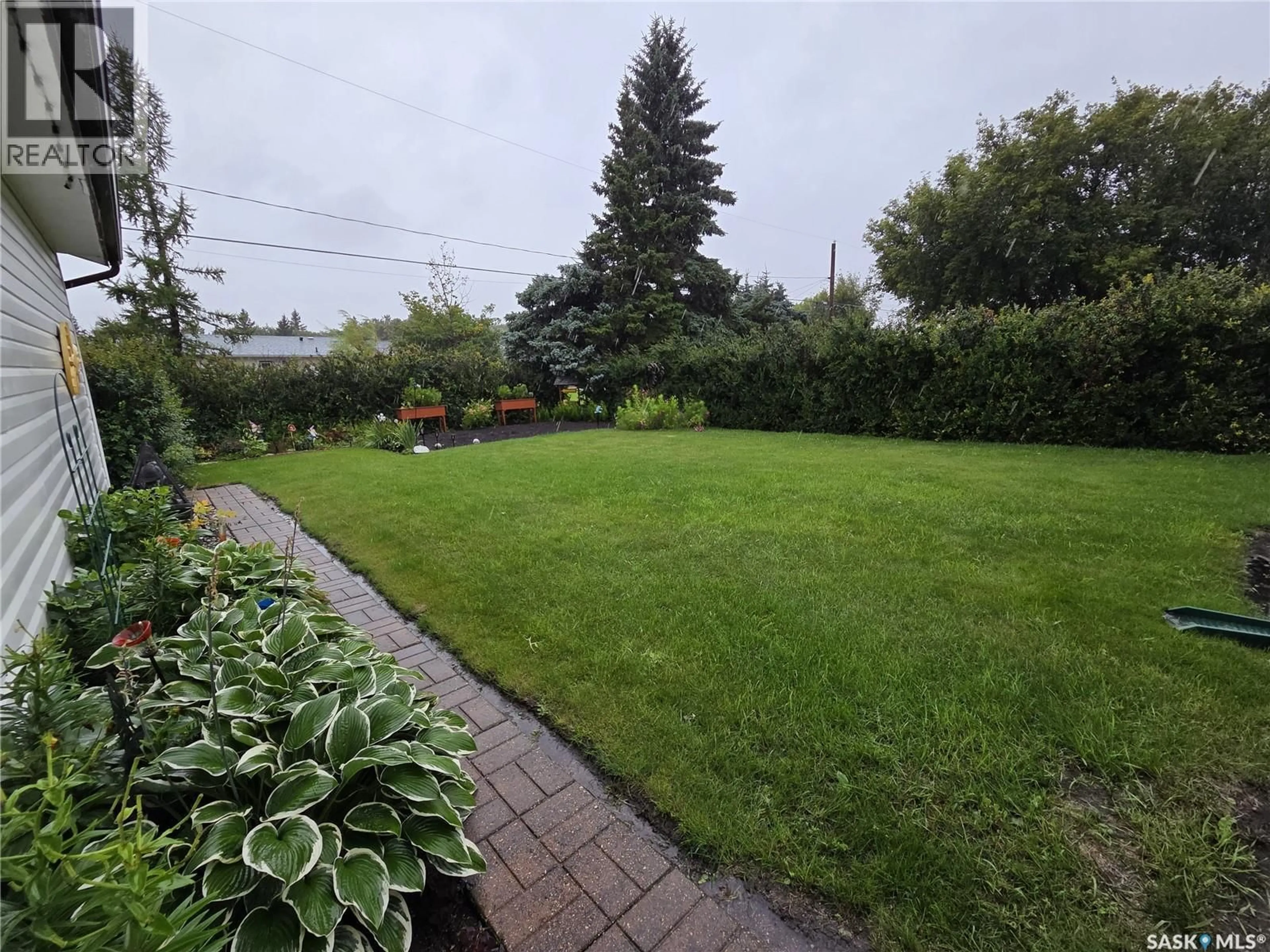 Patio, unknown for 729 - 729 4TH STREET, Wadena Saskatchewan S0A4J0