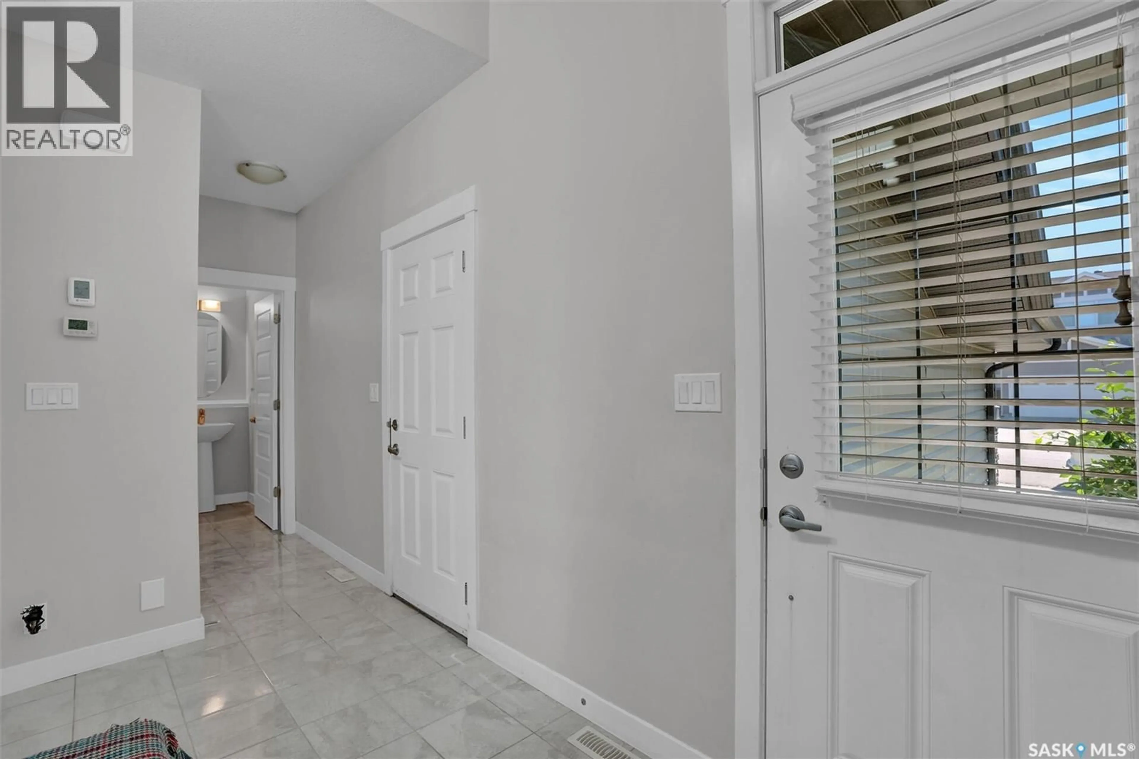 Indoor entryway for 3310 GREEN LILY ROAD, Regina Saskatchewan S4V3M2
