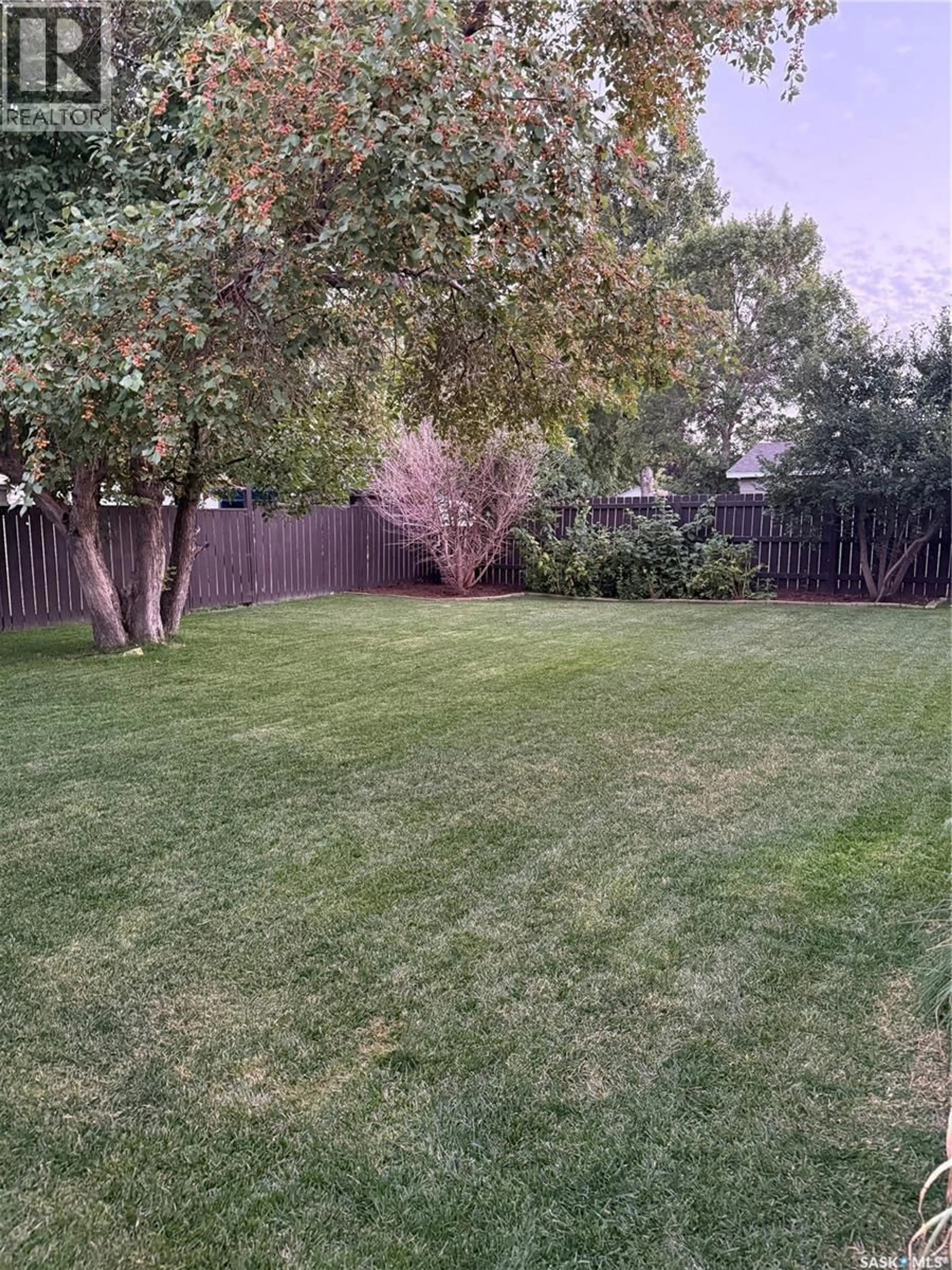 A pic from outside/outdoor area/front of a property/back of a property/a pic from drone, street for 1348 PRINCESS CRESCENT, Moose Jaw Saskatchewan S6H6S9
