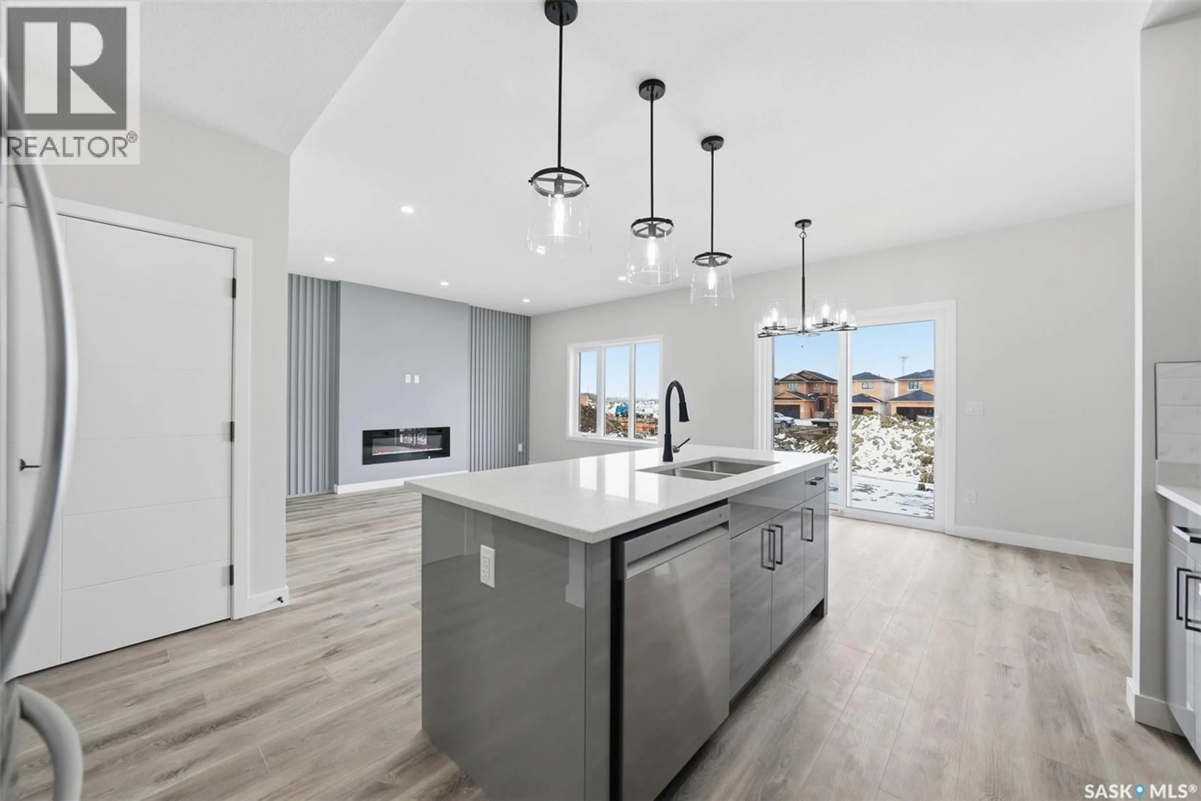 Open concept kitchen, unknown for 864 NIGHTINGALE ROAD, Saskatoon Saskatchewan S7L7R5