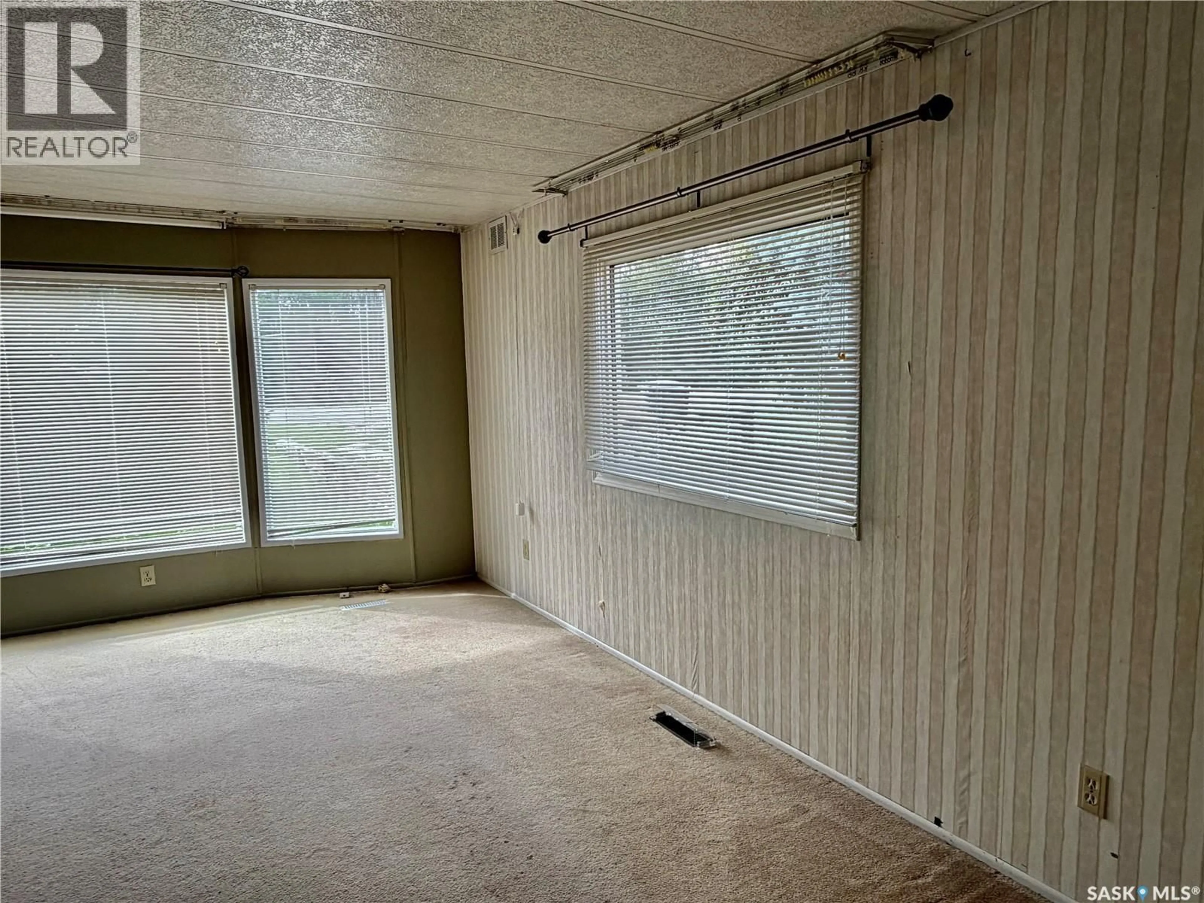A pic of a room for 220 WRIGHT ROAD, Moosomin Saskatchewan S0G3N0