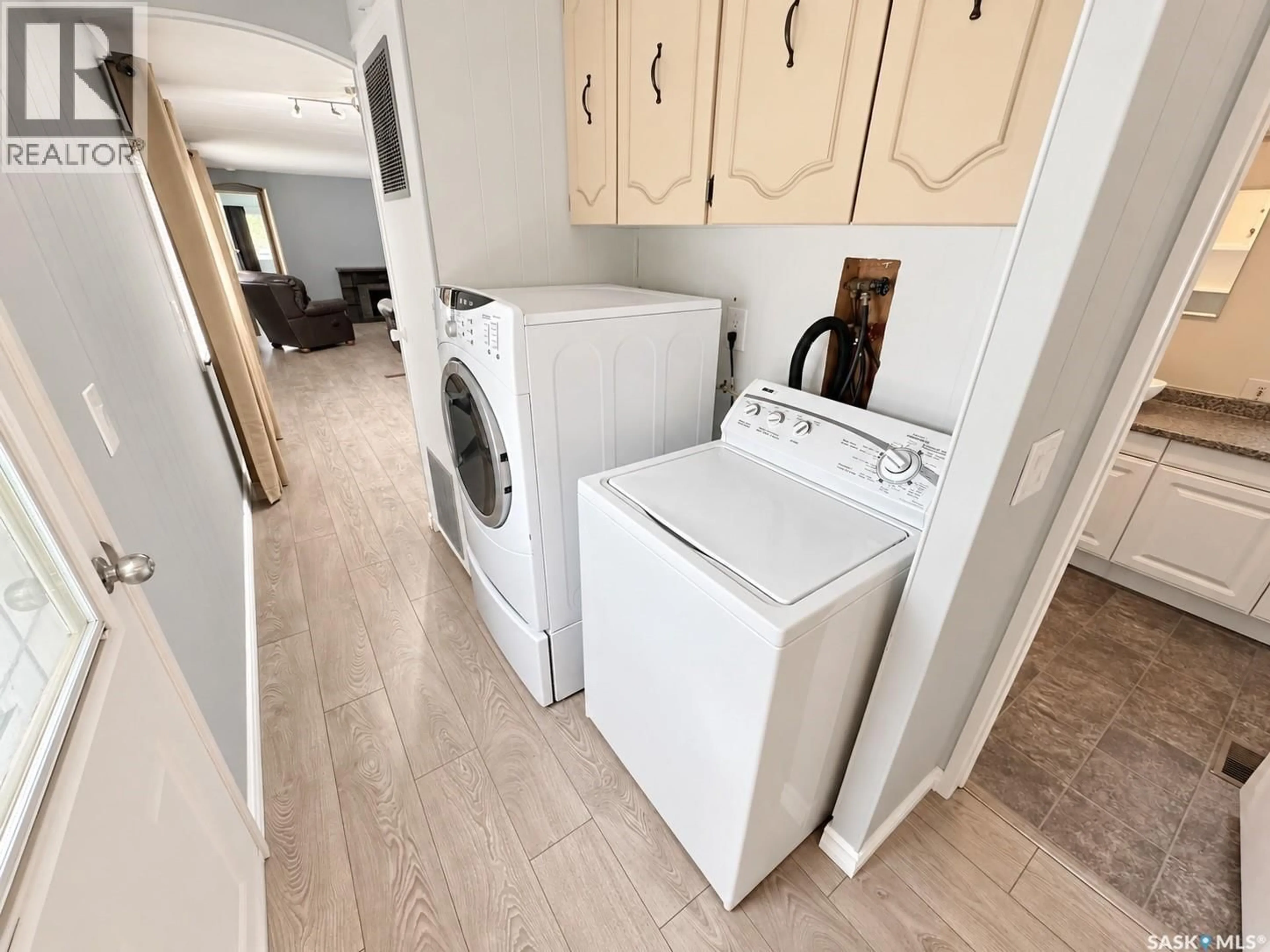 Laundry room for 1746 COTEAU AVENUE, Weyburn Saskatchewan S4H2R7