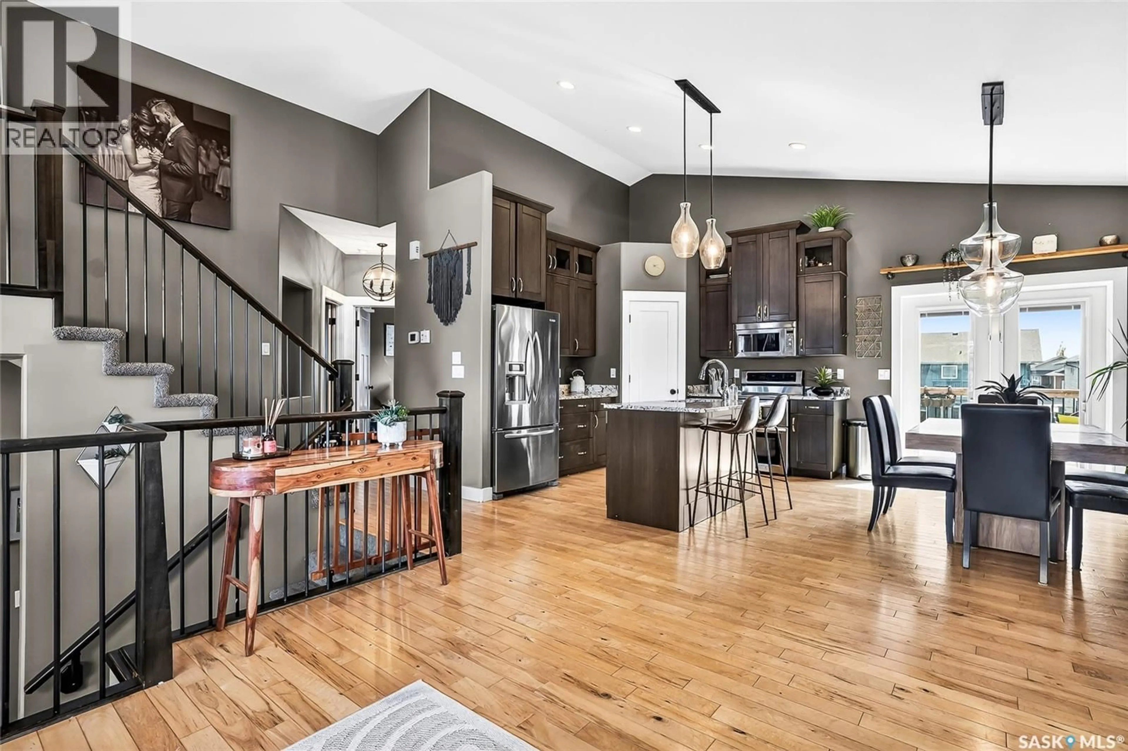 Open concept kitchen, unknown for 920 COPPERMINE WAY, Martensville Saskatchewan S0K2T0