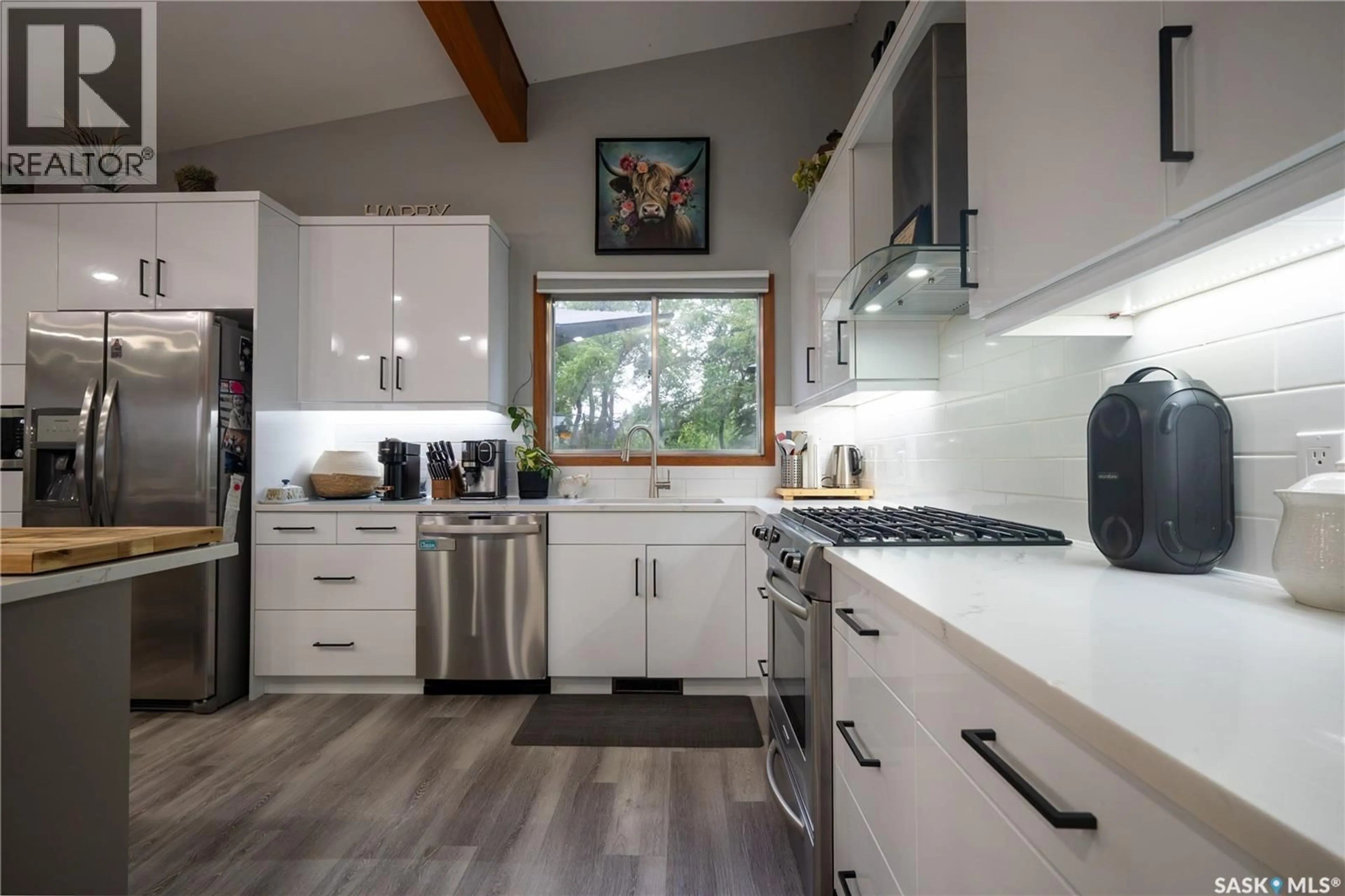 Contemporary kitchen, unknown for 34 DRIFTWOOD CRESCENT, Yorkton Saskatchewan S3N2P8