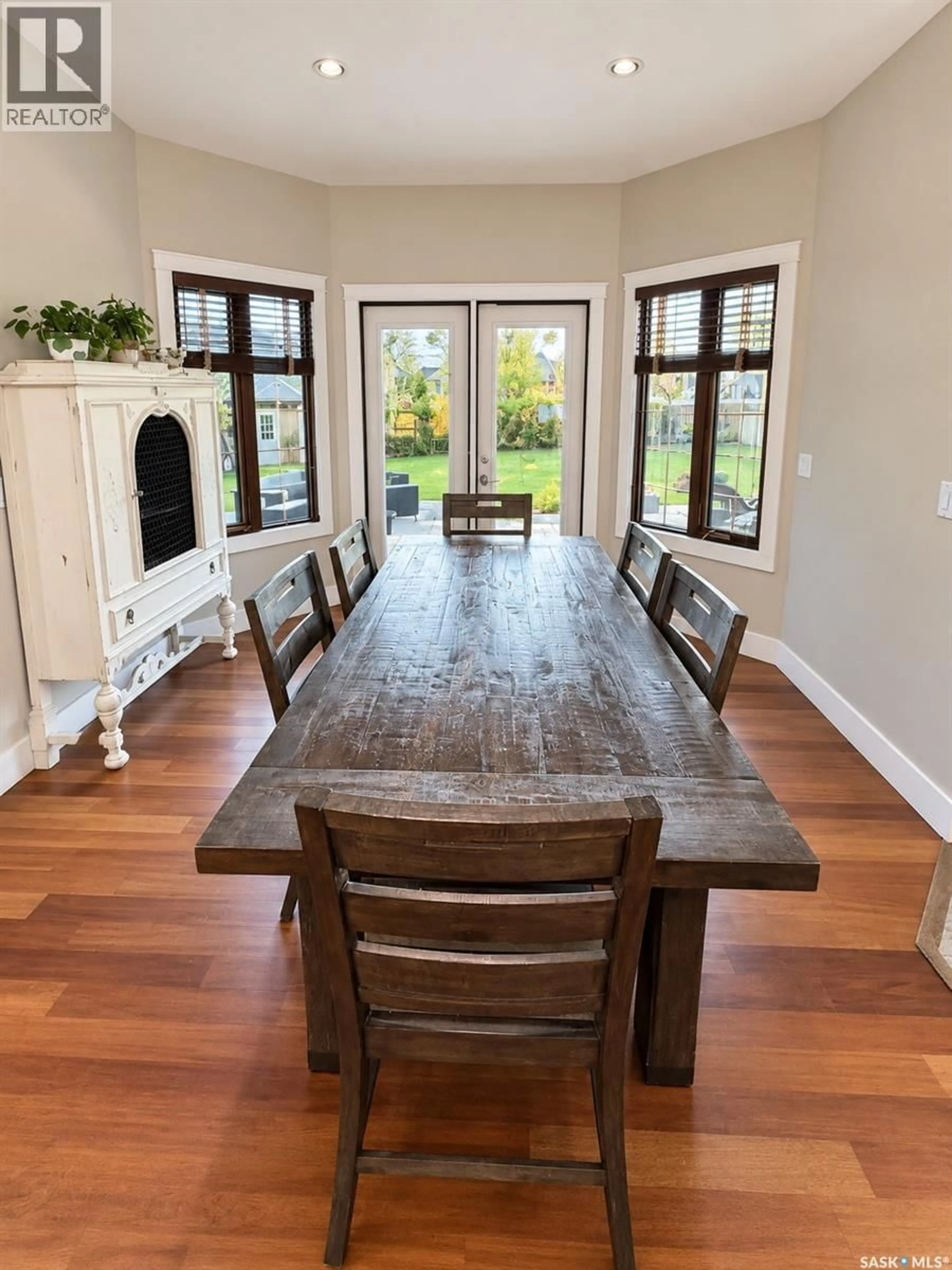 Dining room, wood/laminate floor for 700 BALMORAL BAY, Swift Current Saskatchewan S9H5M9