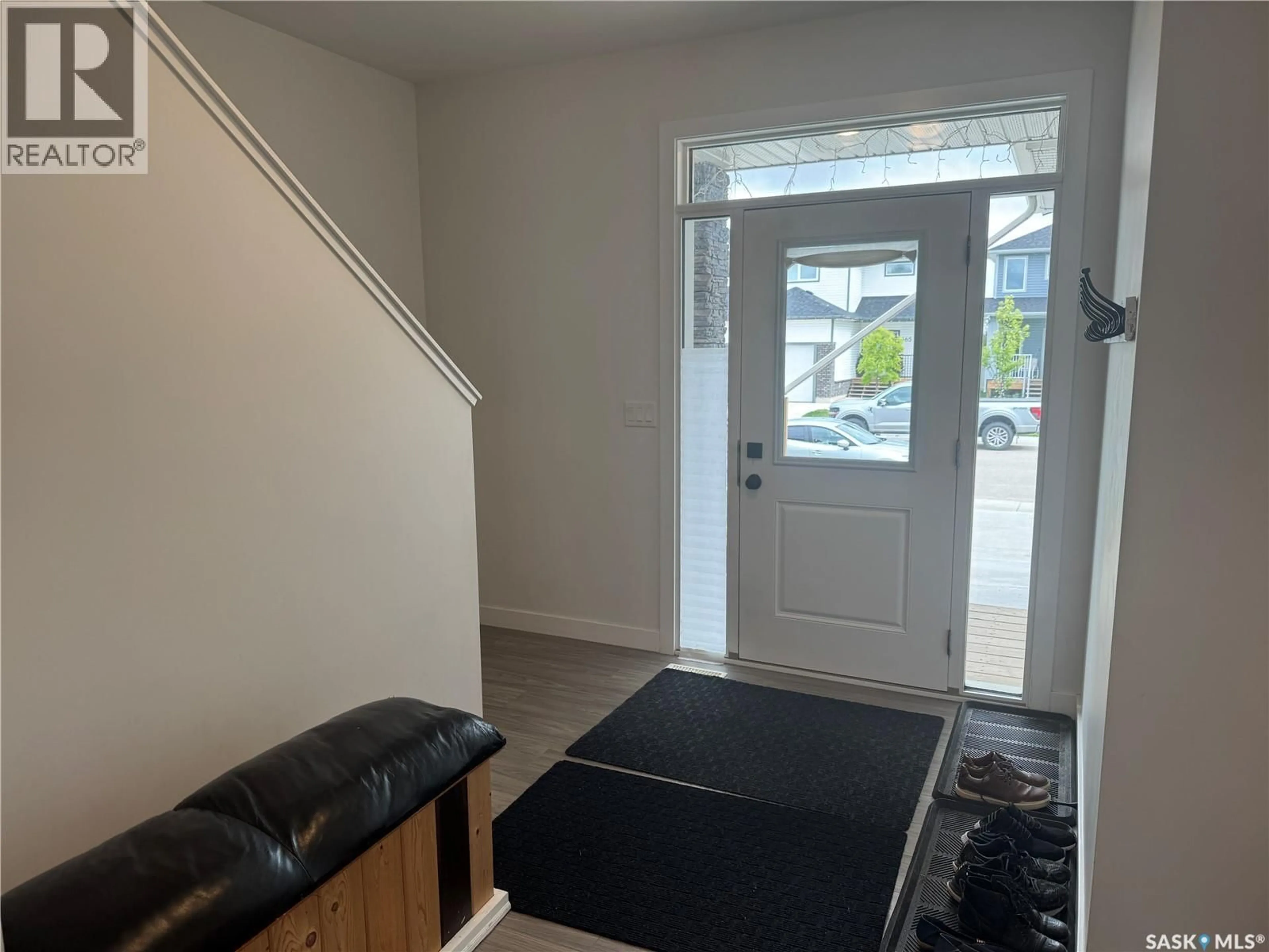 Indoor entryway for 160 ECHO LANE, Martensville Saskatchewan S0K2T1
