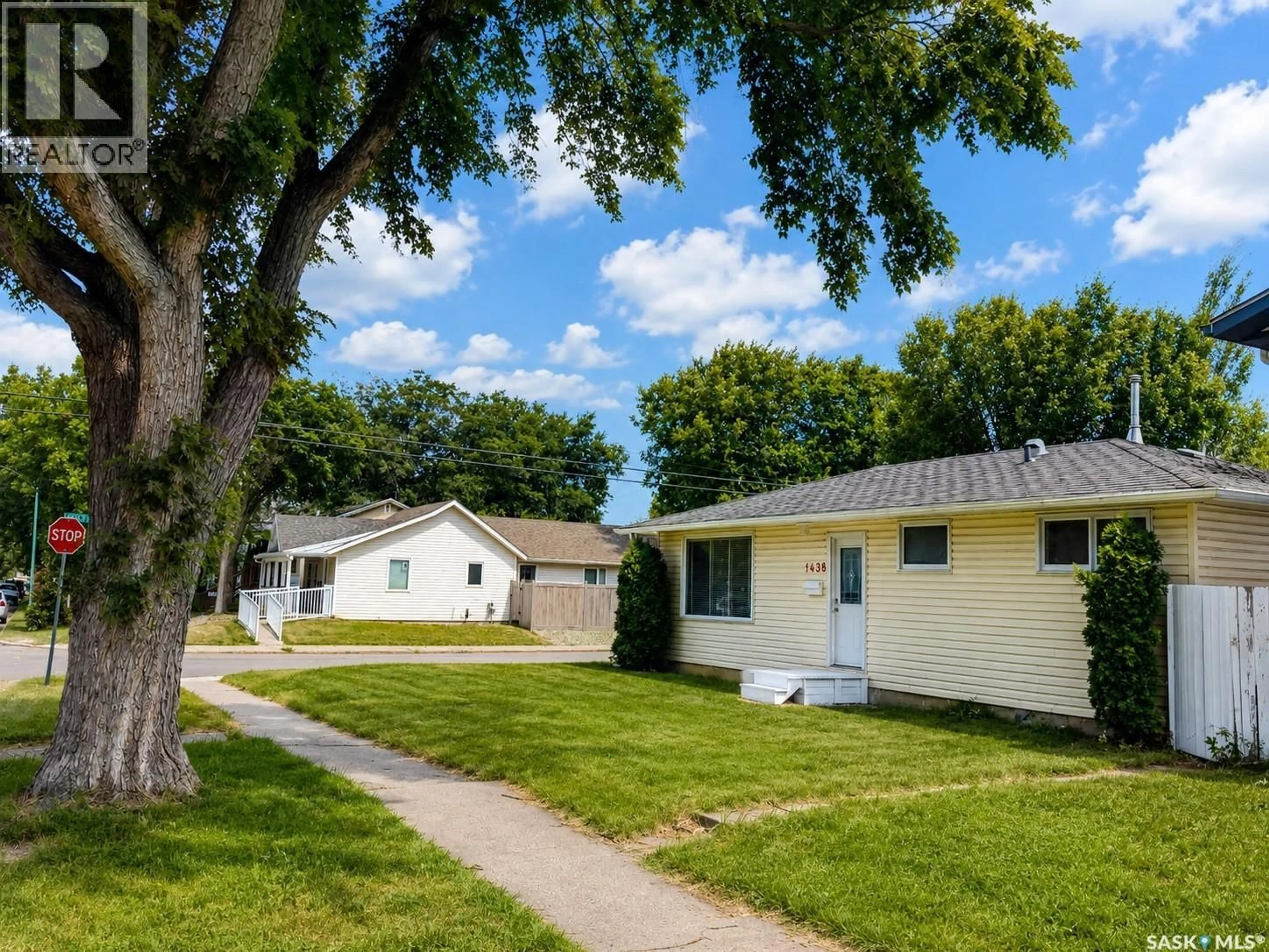 Unknown for 1438 D AVENUE, Saskatoon Saskatchewan S7L1P4