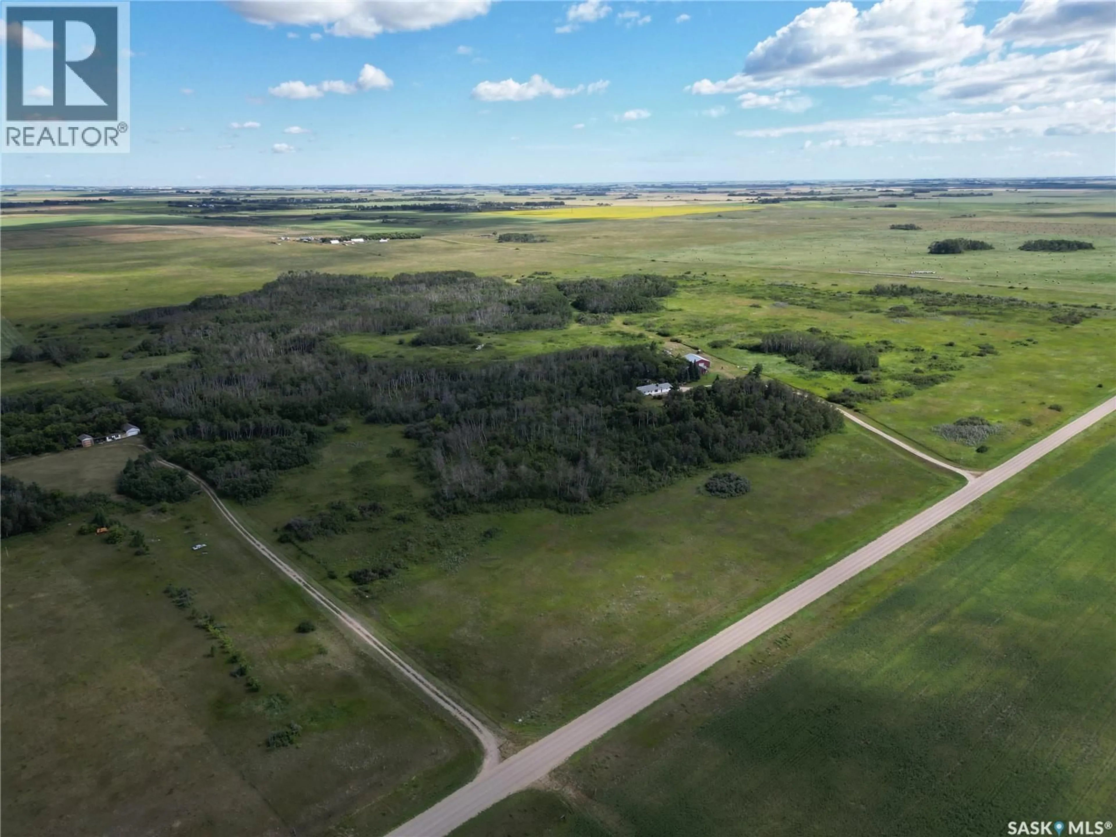 A pic from outside/outdoor area/front of a property/back of a property/a pic from drone, unknown for CHEN ACREAGE, Dundurn Rm No. 314 Saskatchewan S0K1K0