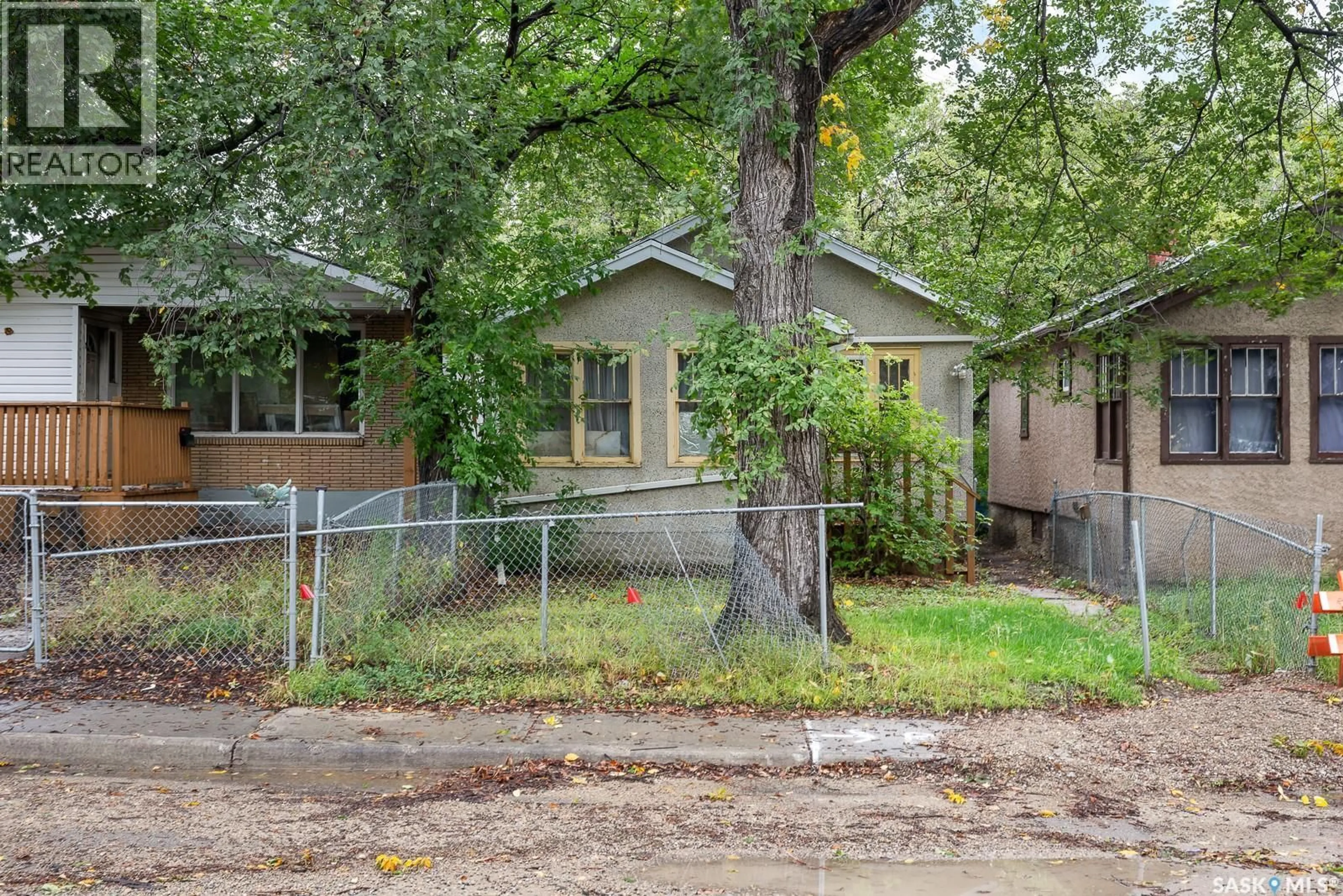 Unknown for 1225 KING STREET, Regina Saskatchewan S4T4G1
