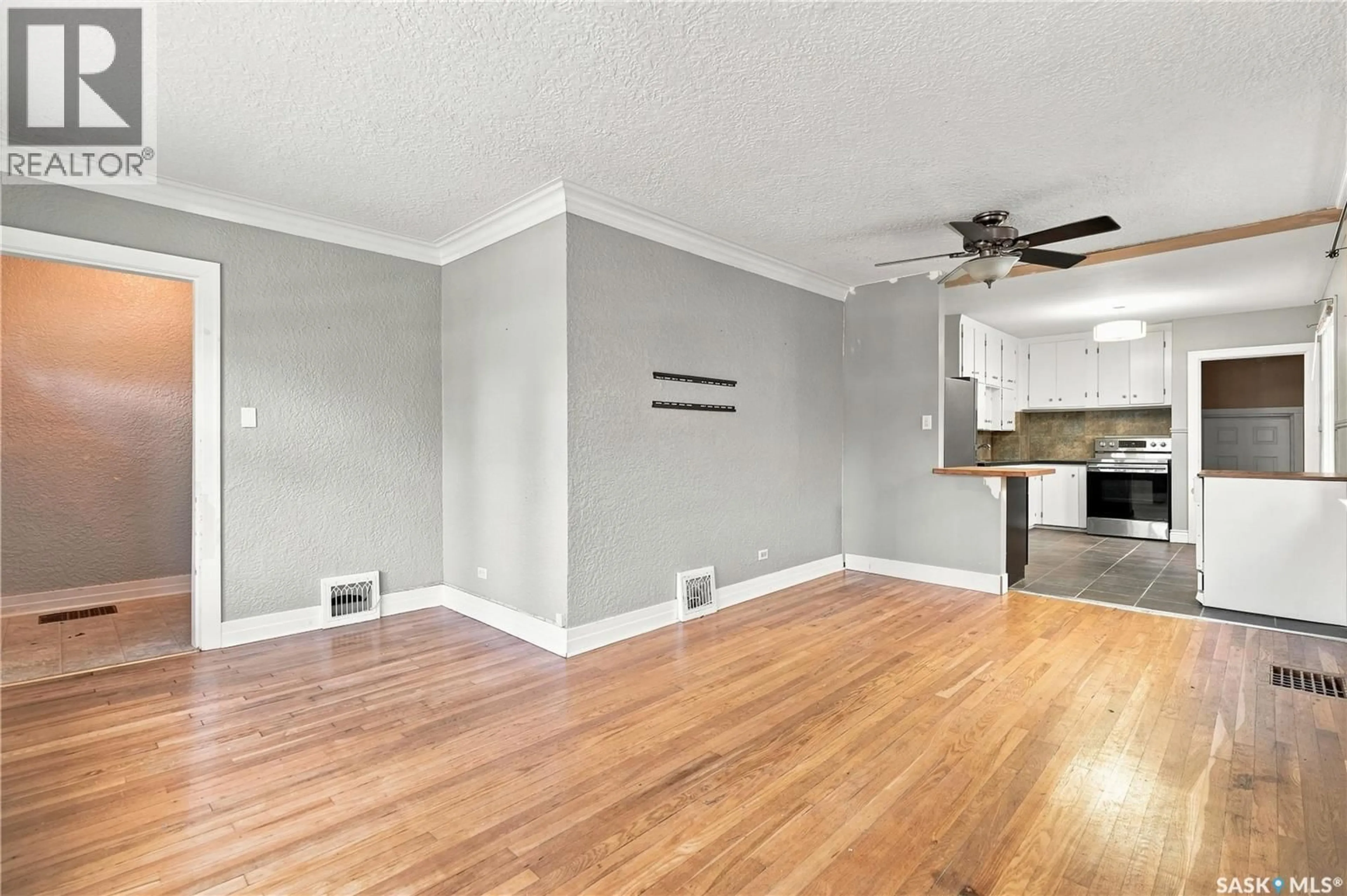 A pic of a room for 2250 BRODER STREET, Regina Saskatchewan S4N3S6