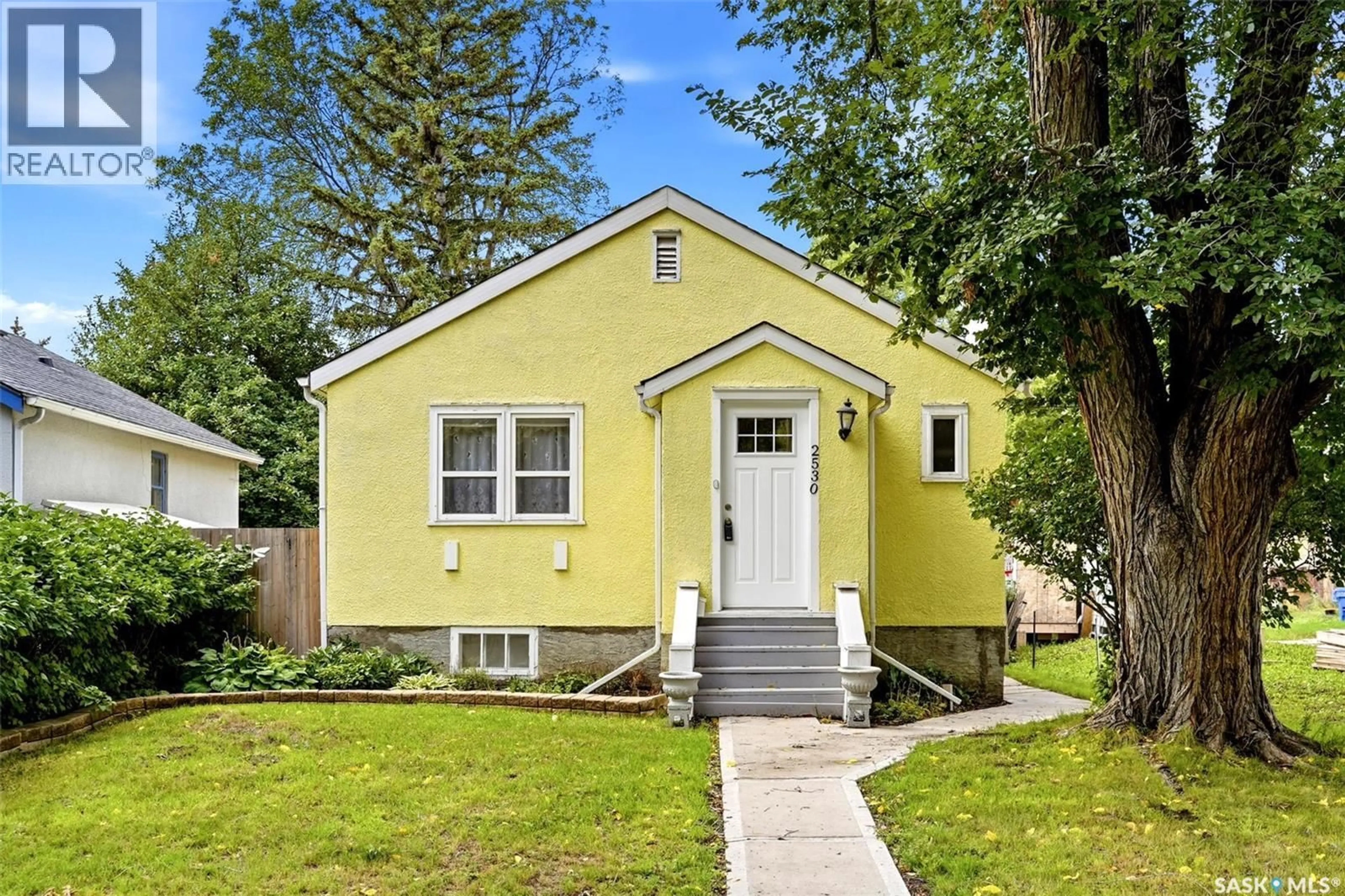 Home with vinyl exterior material, street for 2530 ATKINSON STREET, Regina Saskatchewan S4N3X7