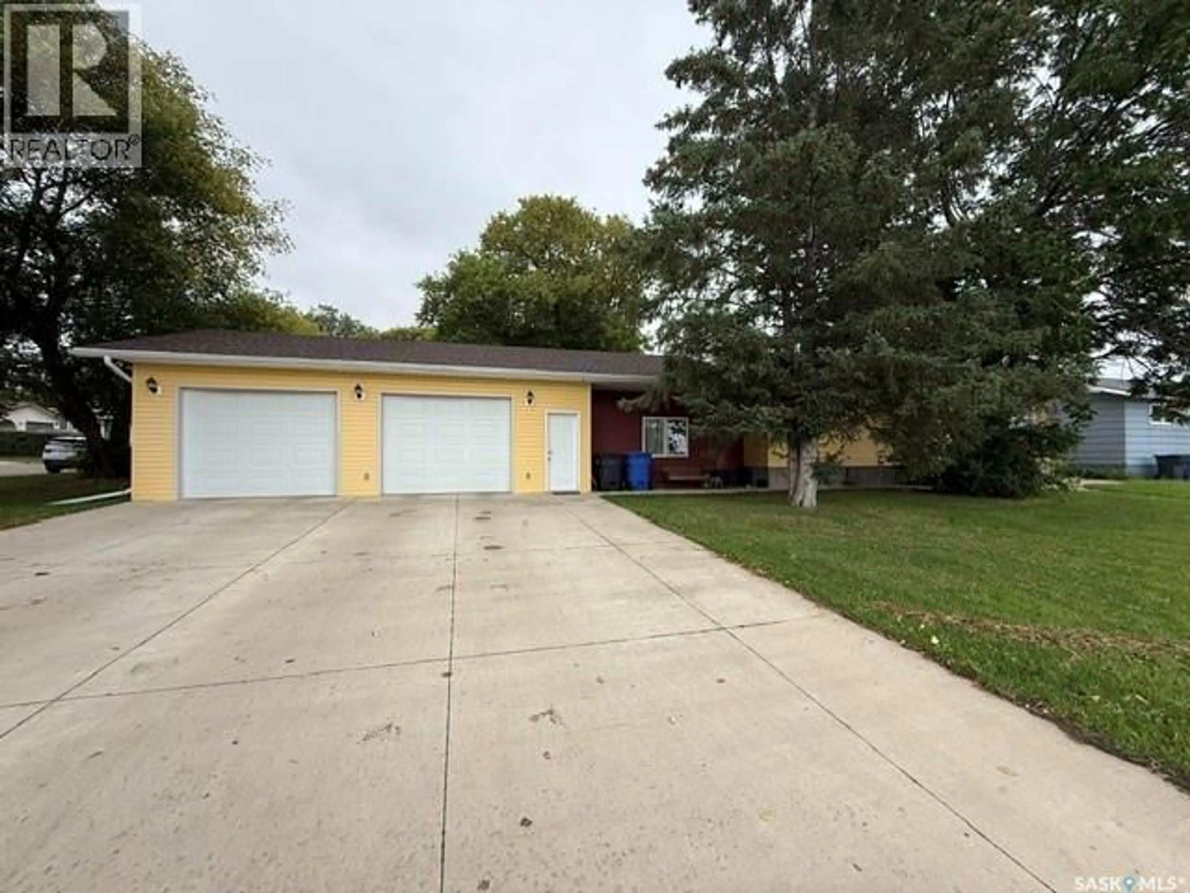 Unknown for 208 EAST AVENUE, Kamsack Saskatchewan S0A1S0