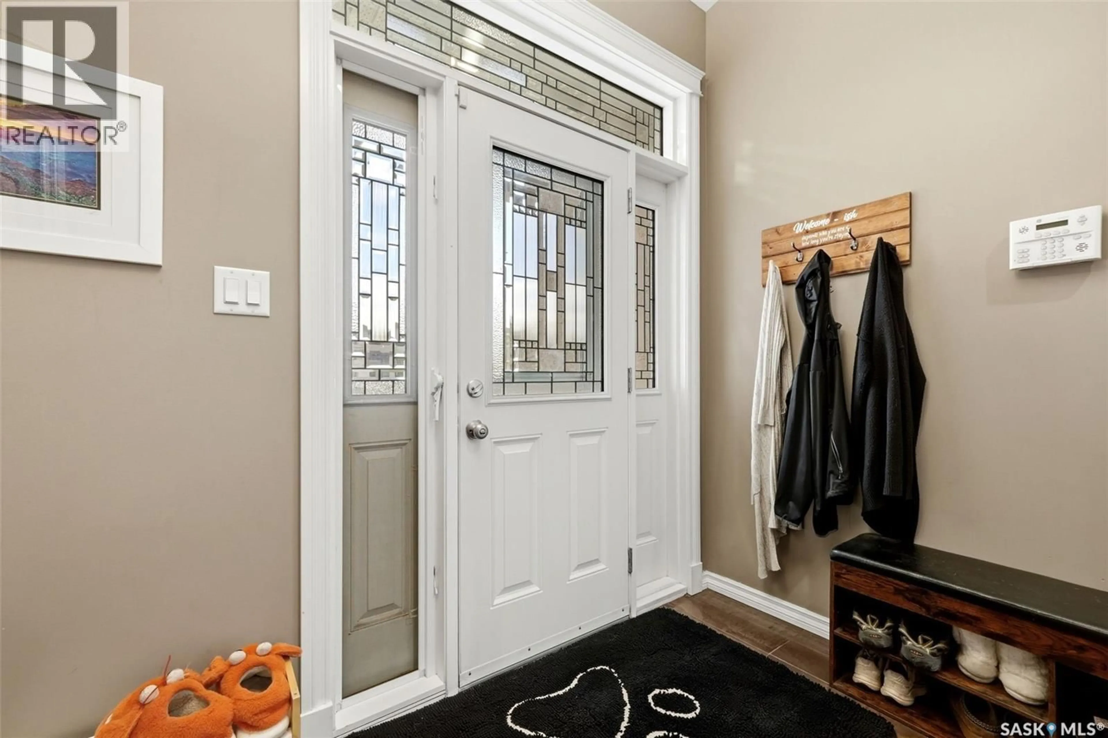 Indoor entryway for 4857 MCCOMBIE CRESCENT, Regina Saskatchewan S4W0B2