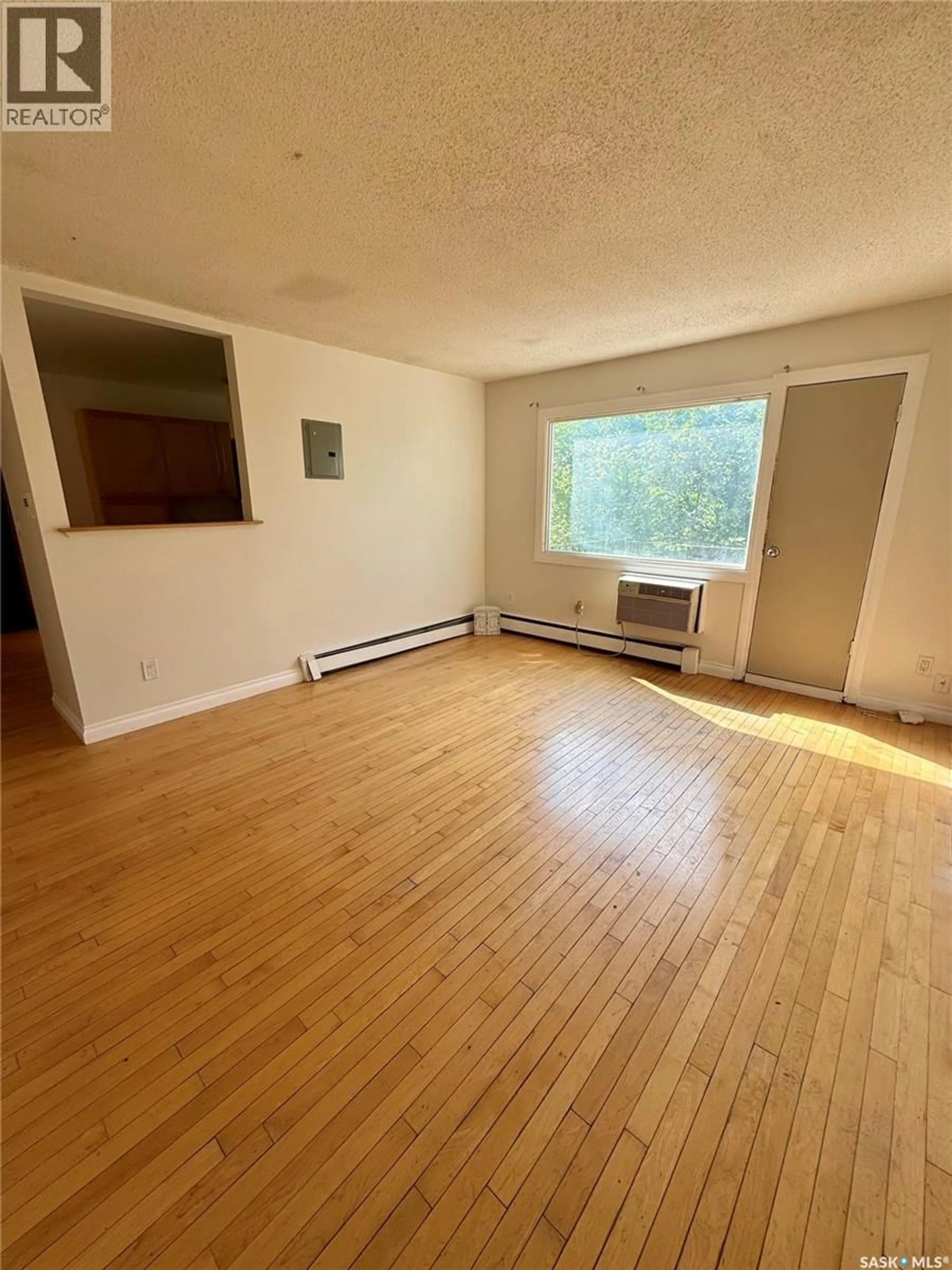 A pic of a room for 11 - 2320 13TH AVENUE, Regina Saskatchewan S4V0V7