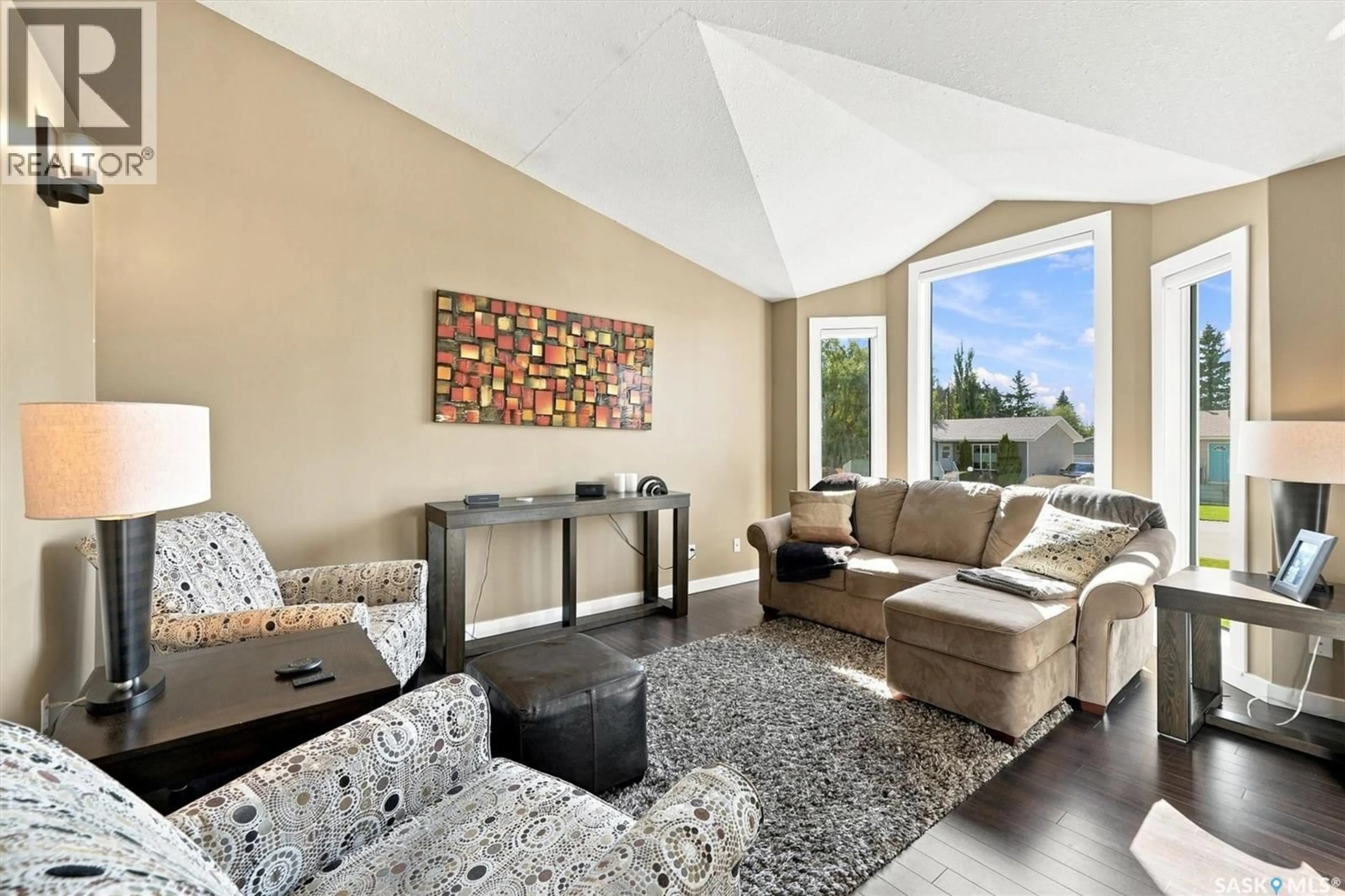 Living room with furniture, unknown for 206 VICTOR TERRACE, Dalmeny Saskatchewan S0K1E0