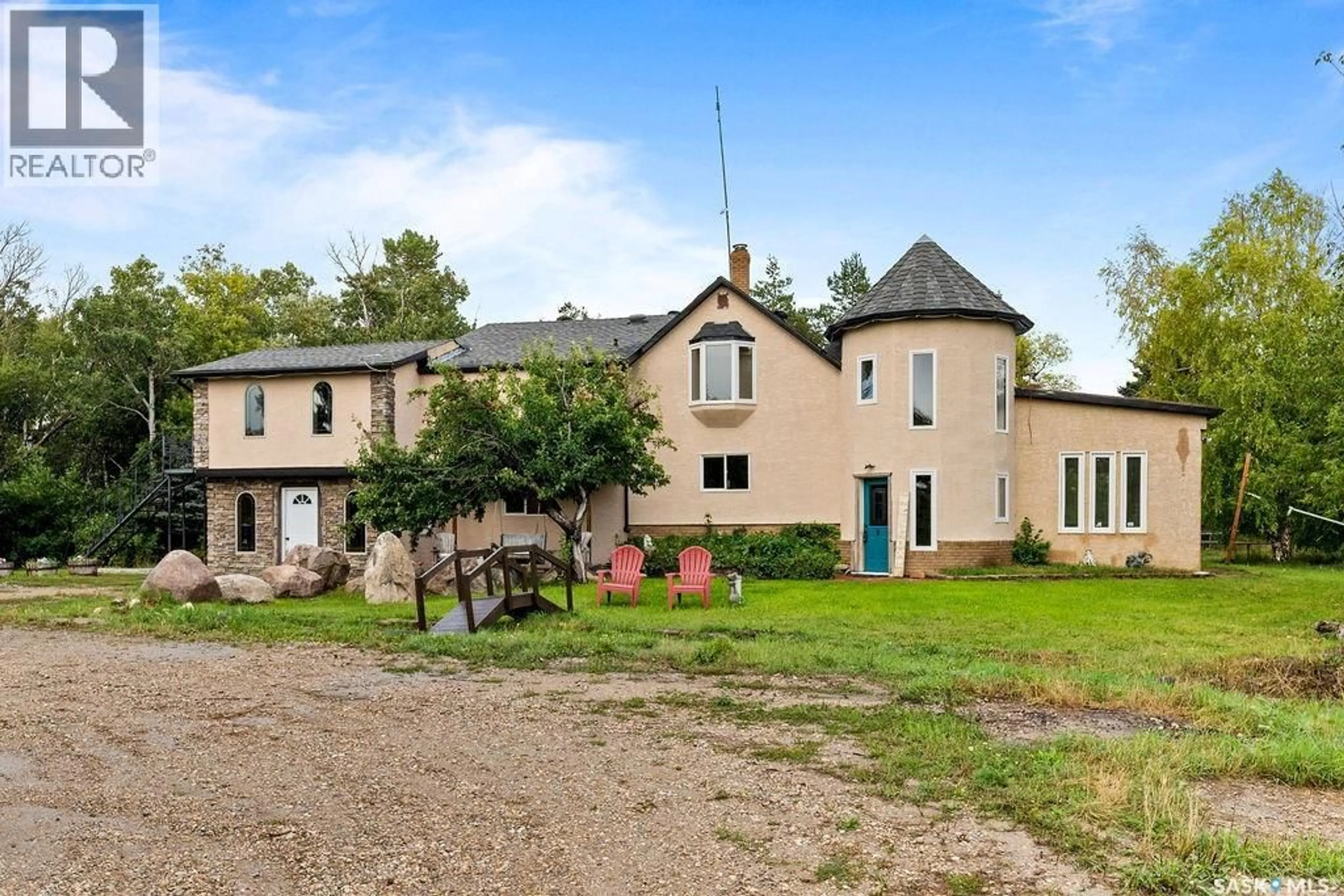 A pic from outside/outdoor area/front of a property/back of a property/a pic from drone, building for THE GRANGE, South Qu'Appelle Rm No. 157 Saskatchewan S0G0E0